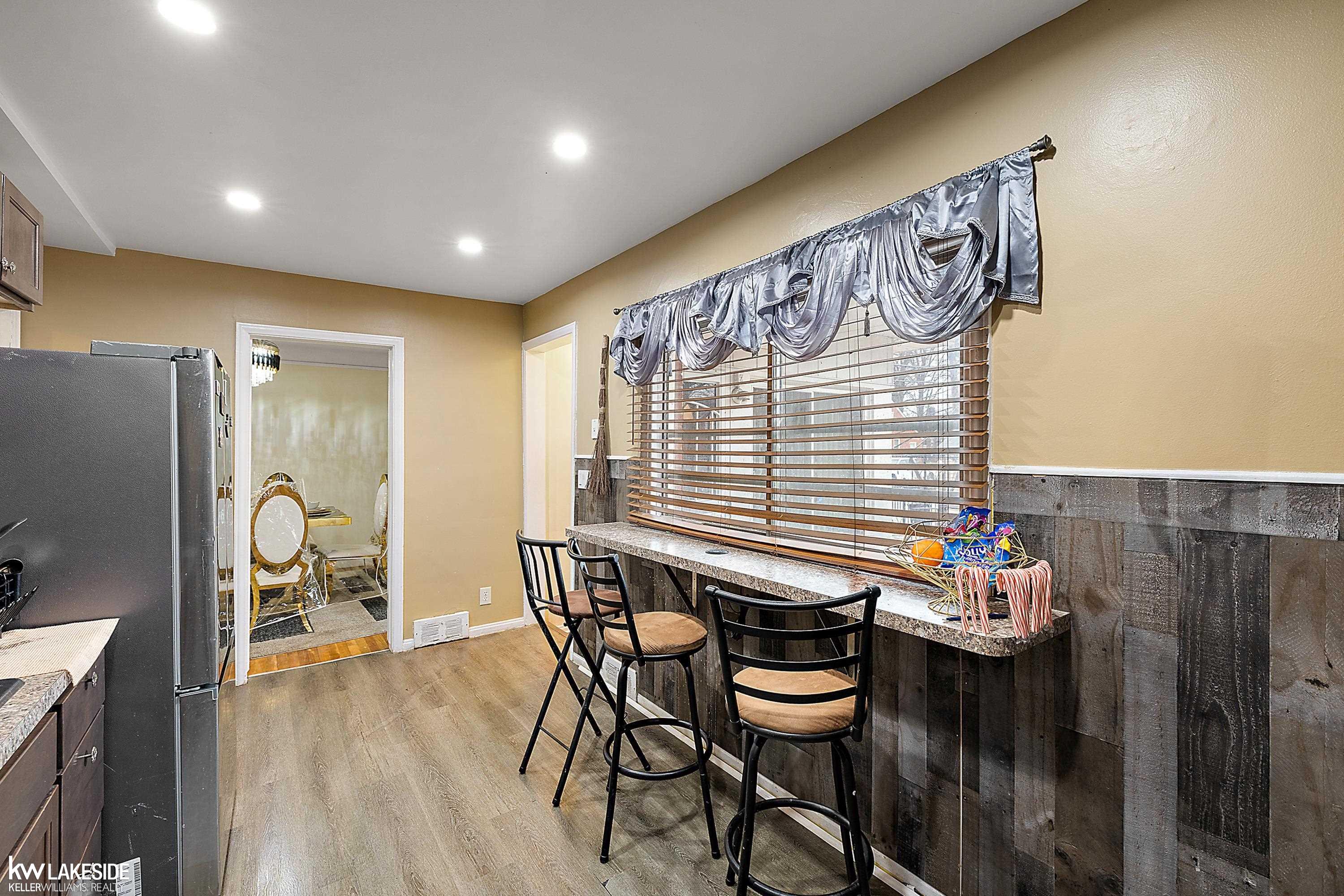 5810 Yorkshire Drive, Detroit, MI, 48224