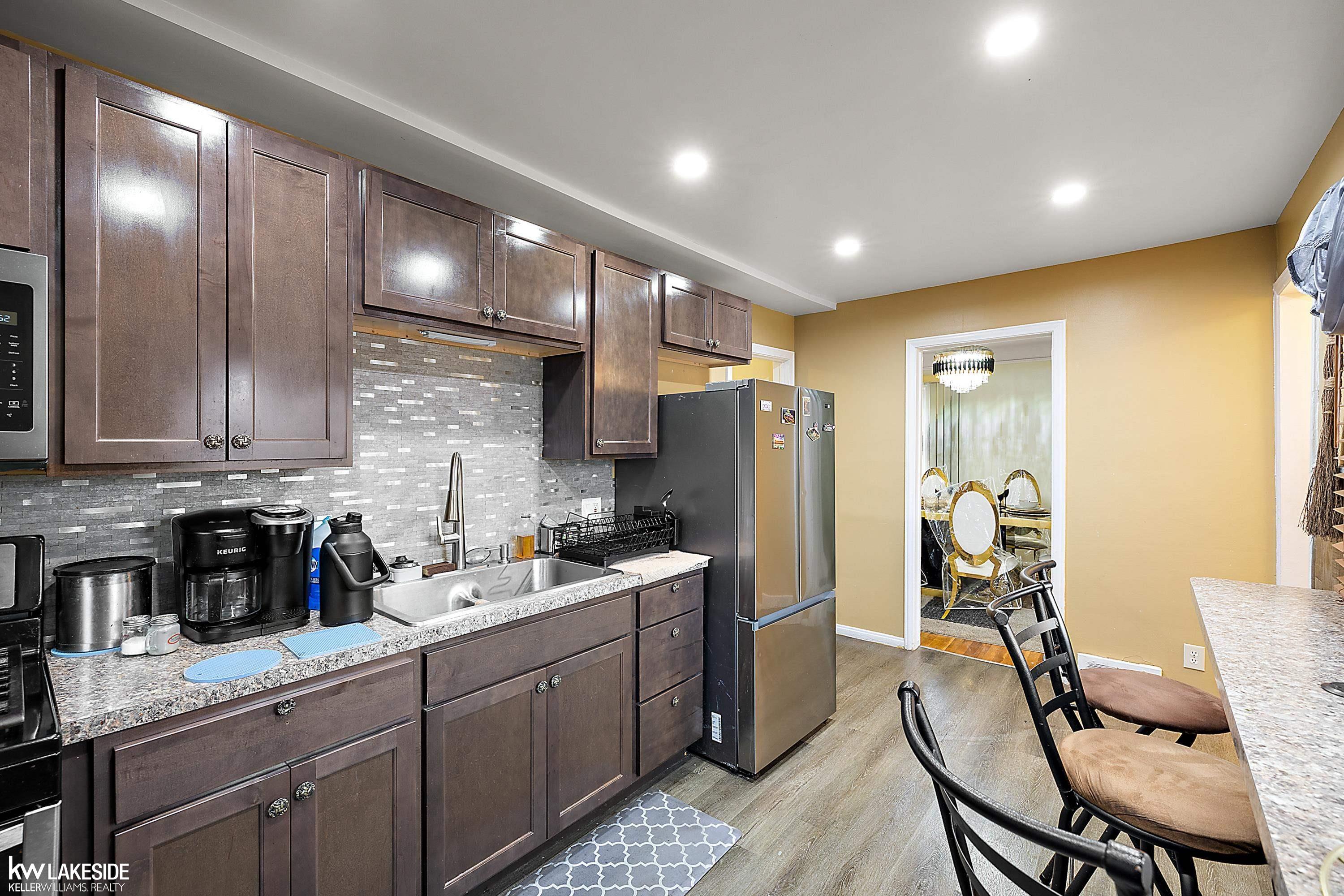 5810 Yorkshire Drive, Detroit, MI, 48224