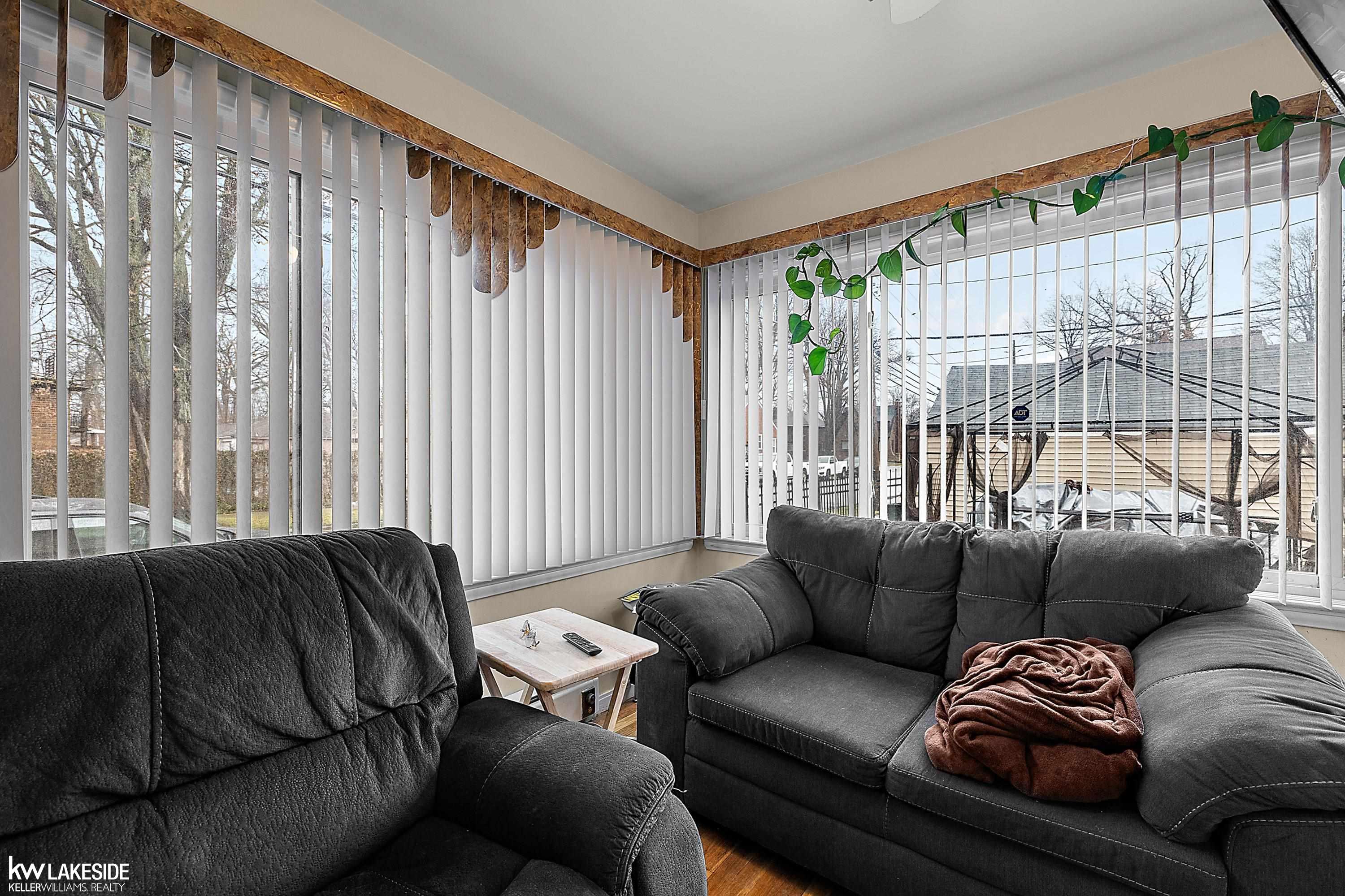 5810 Yorkshire Drive, Detroit, MI, 48224