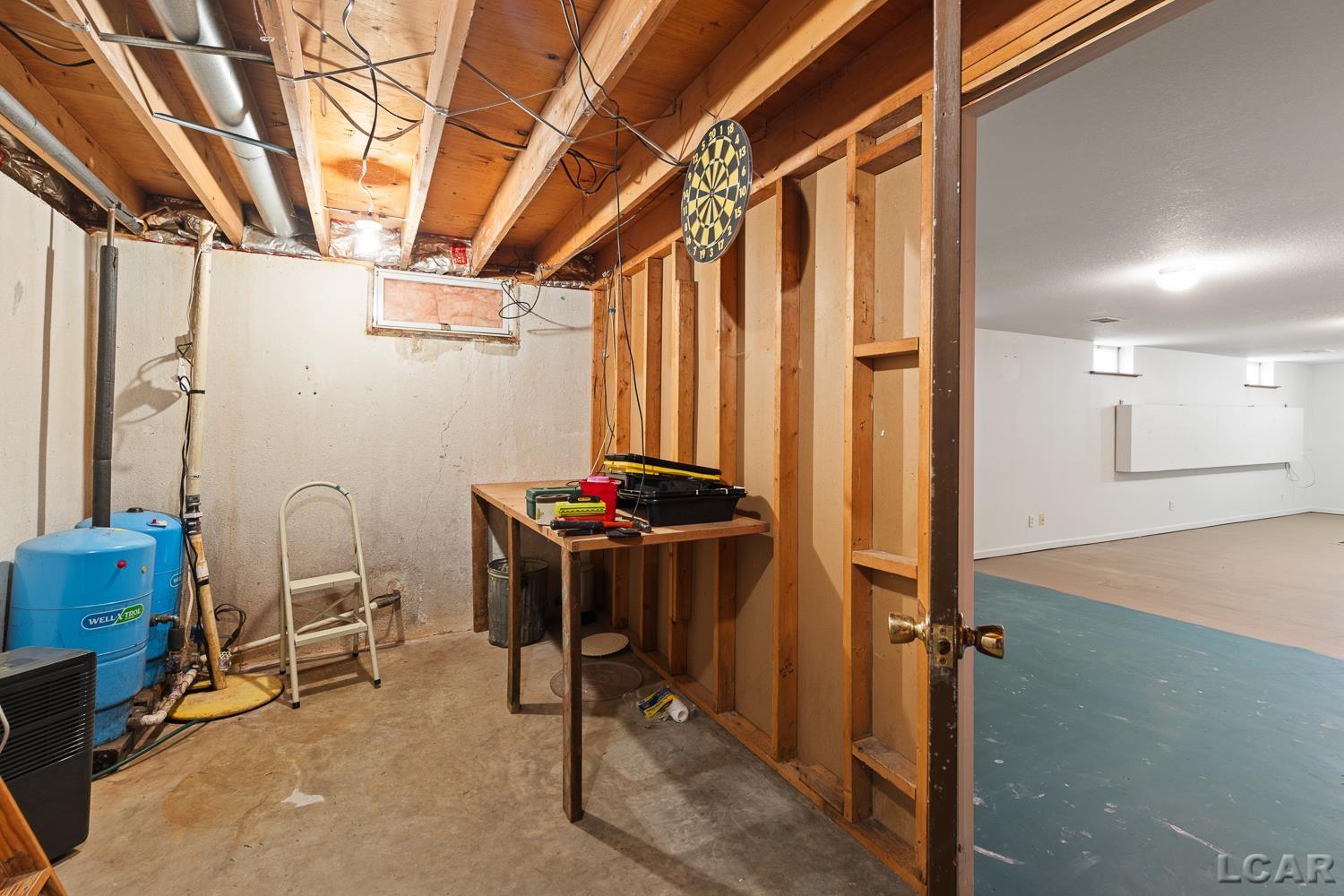 6111 Billmyer Highway, Tecumseh, MI, 49286