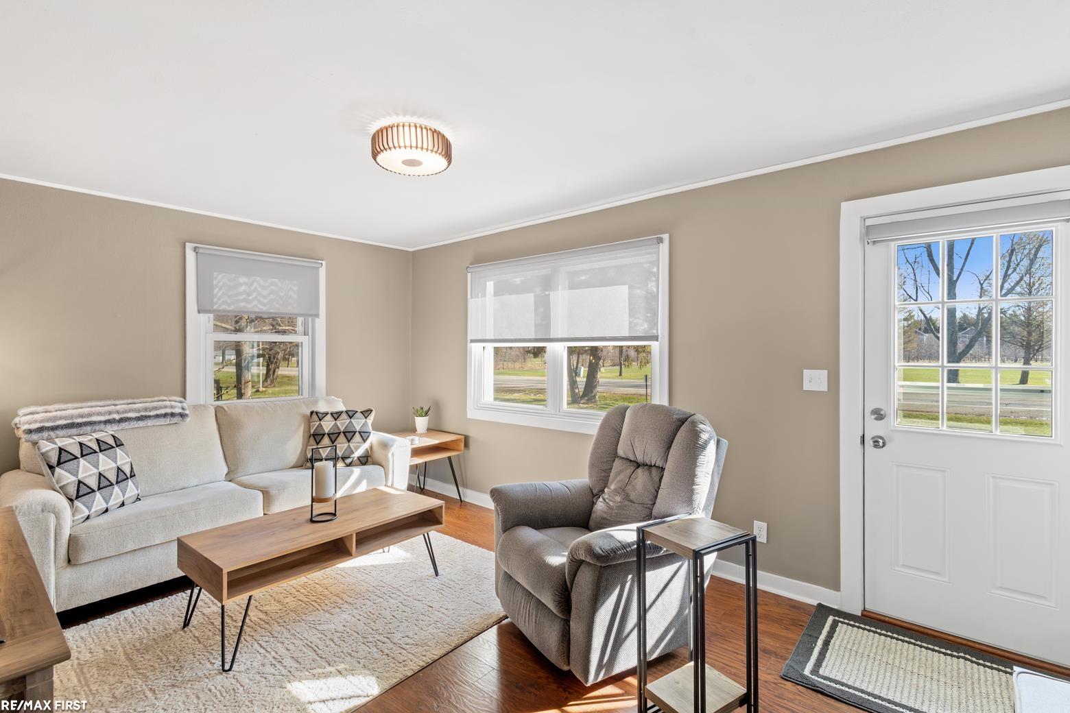 1060 S Kalamazoo Avenue, Marshall, MI, 49068