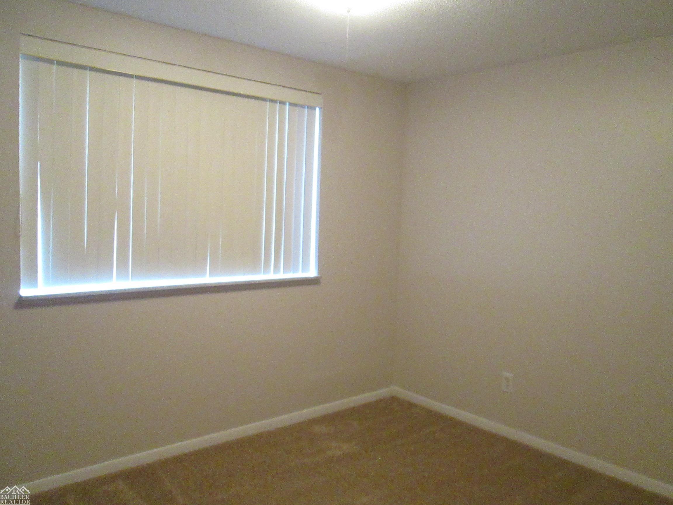 Saint Clair, MI, 48079