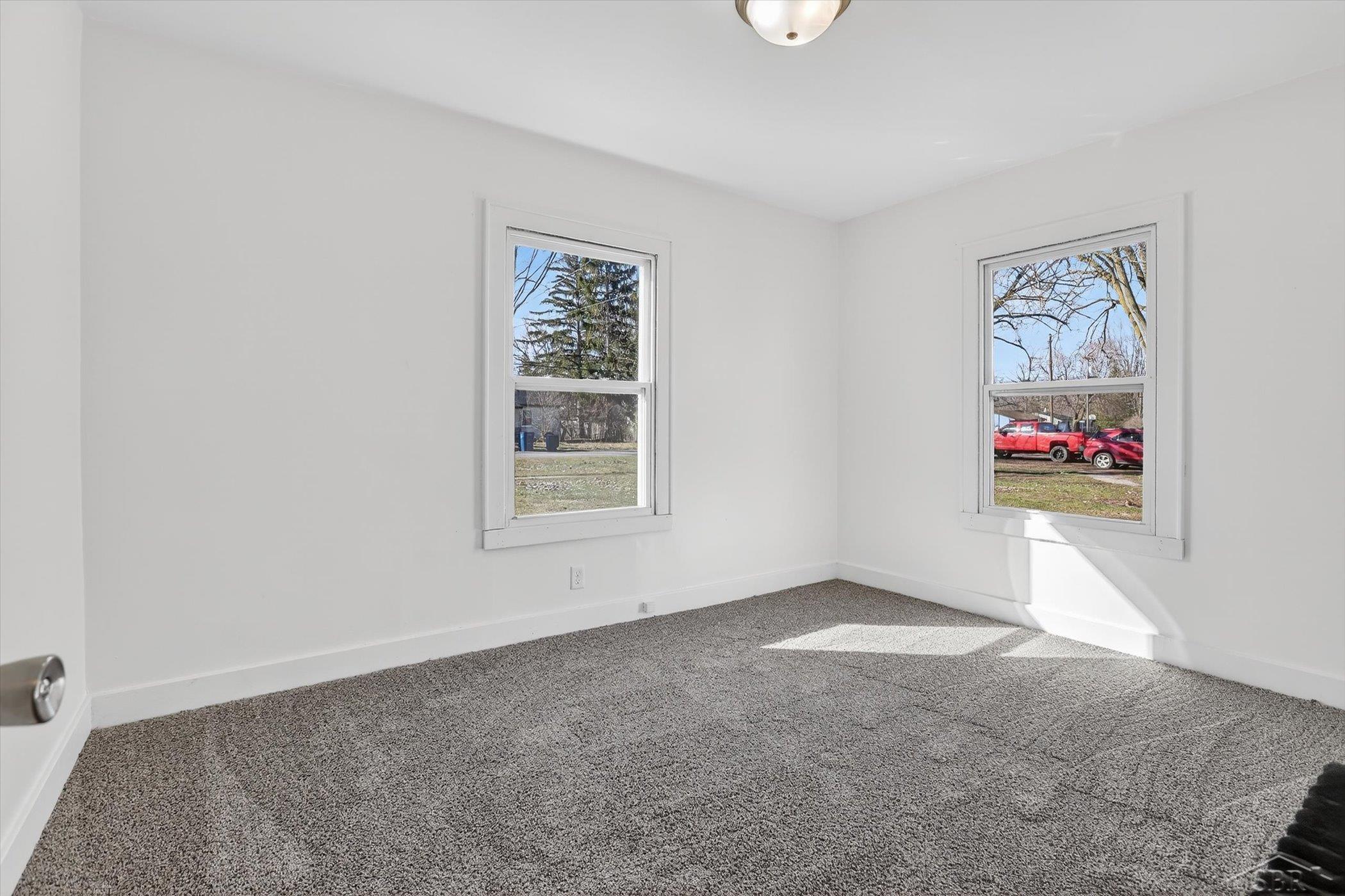 2529 Kansas Avenue, Saginaw, MI, 48601