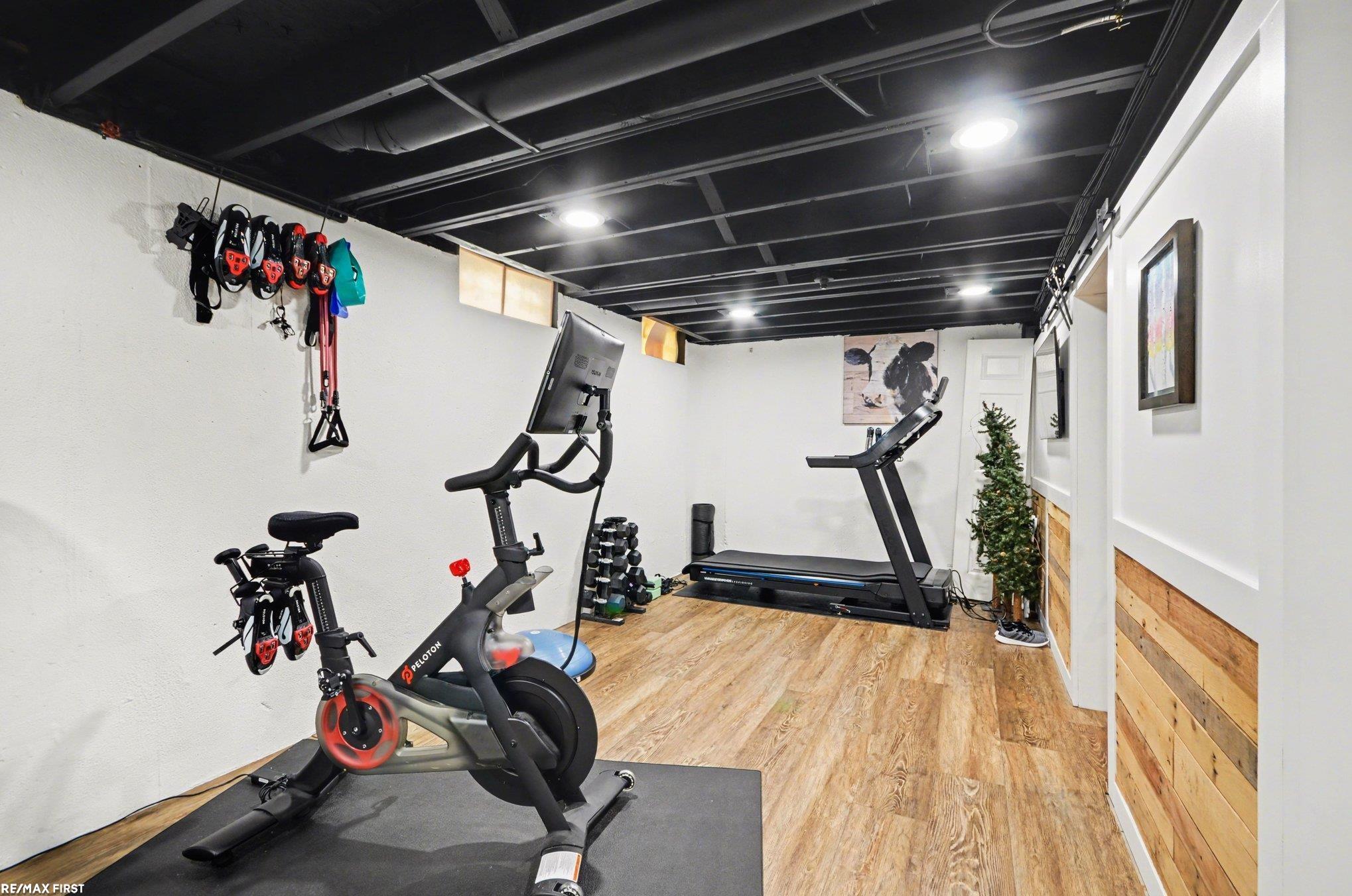 New Baltimore, MI, 48047