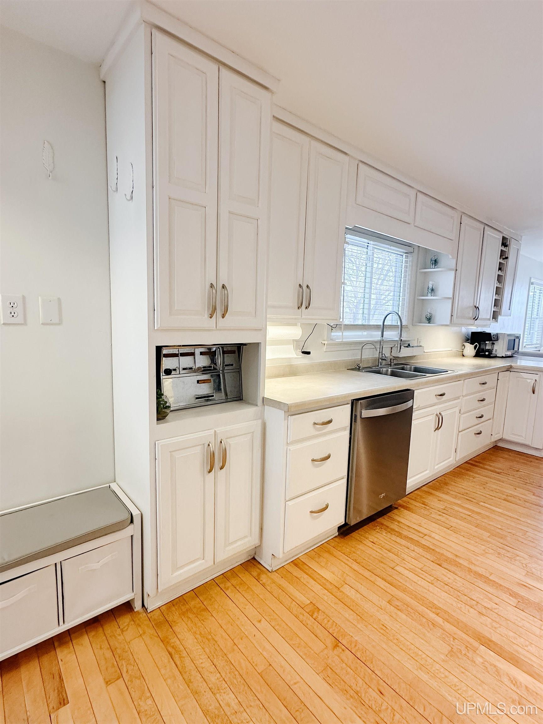 423 W Hampton Street, Marquette, MI, 49855