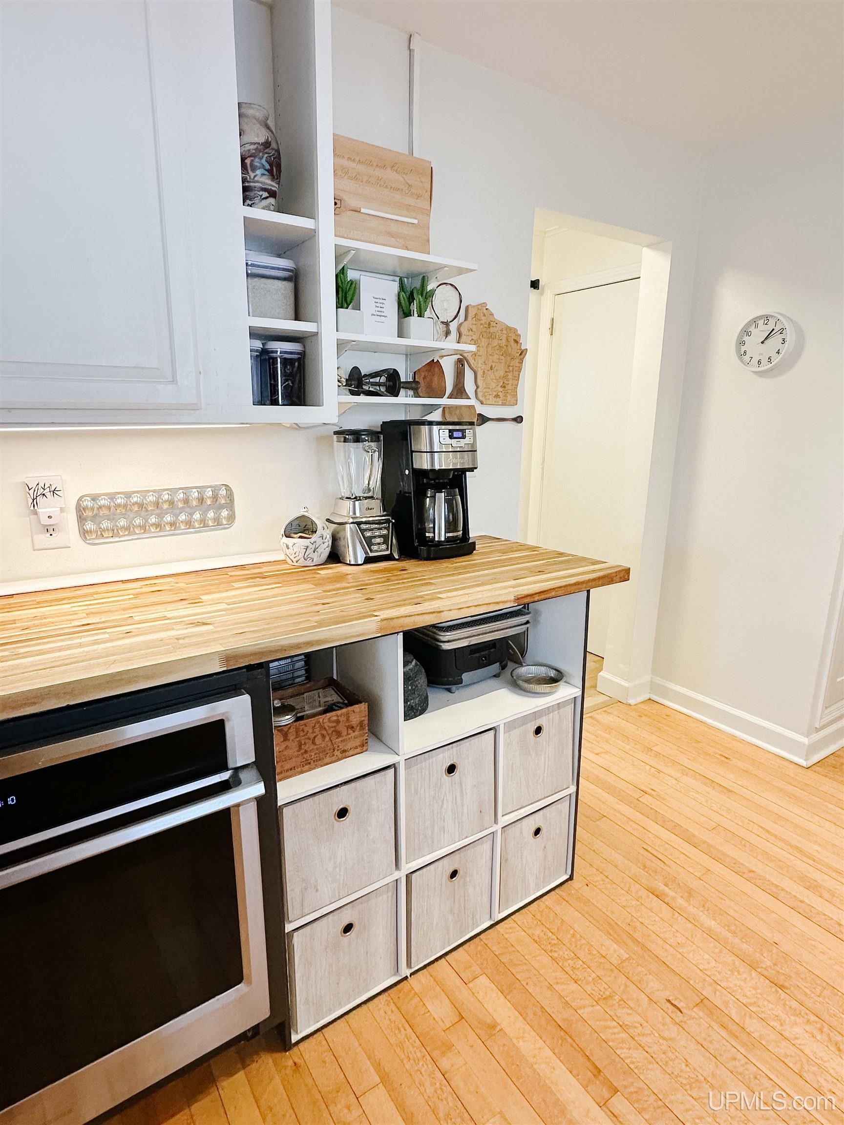 423 W Hampton Street, Marquette, MI, 49855