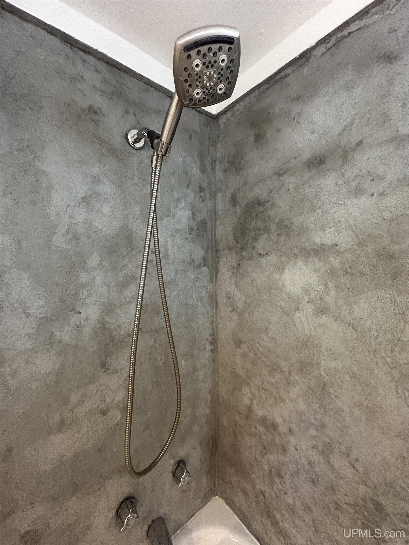 423 W Hampton Street, Marquette, MI, 49855