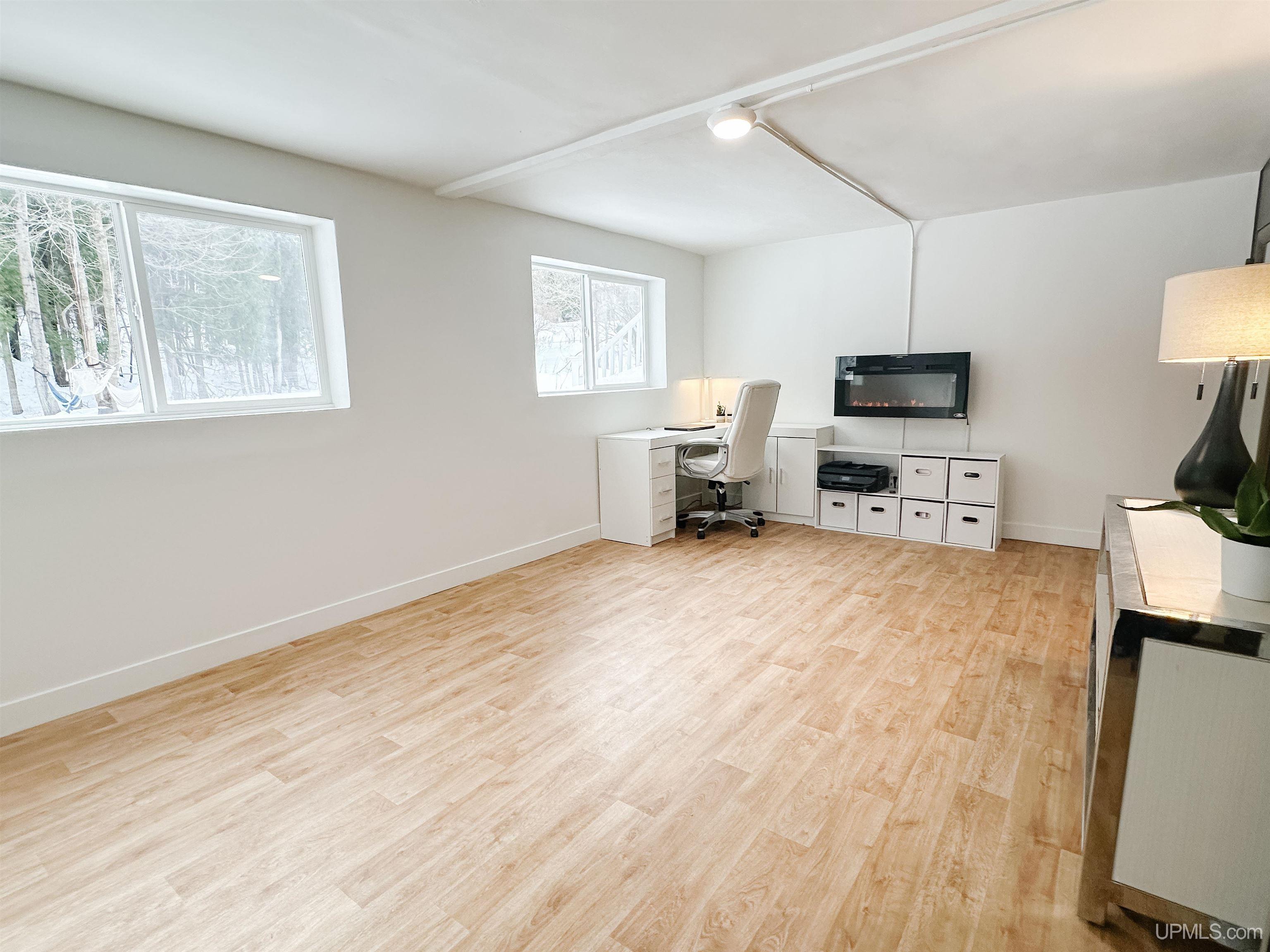 423 W Hampton Street, Marquette, MI, 49855