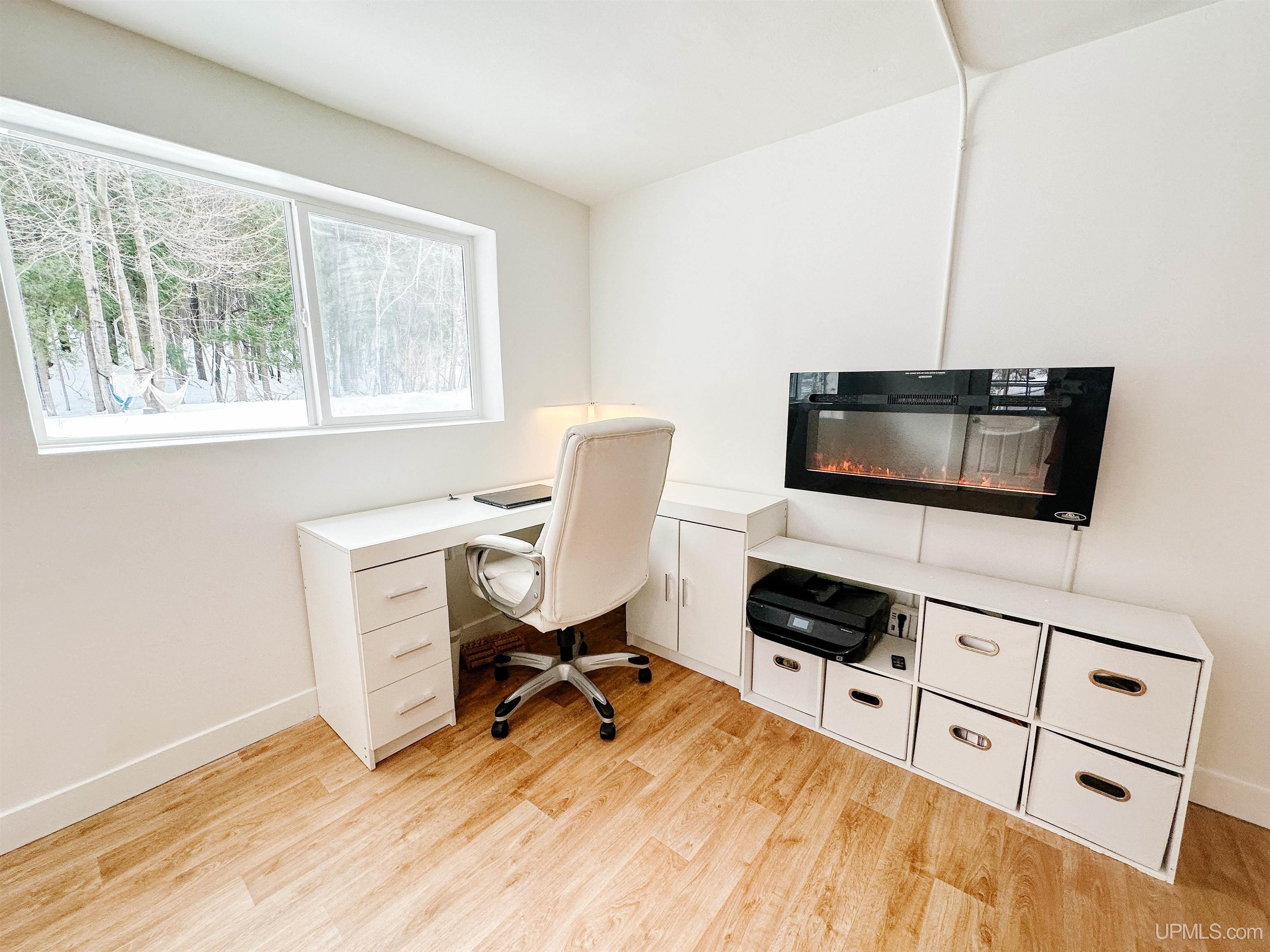 423 W Hampton Street, Marquette, MI, 49855