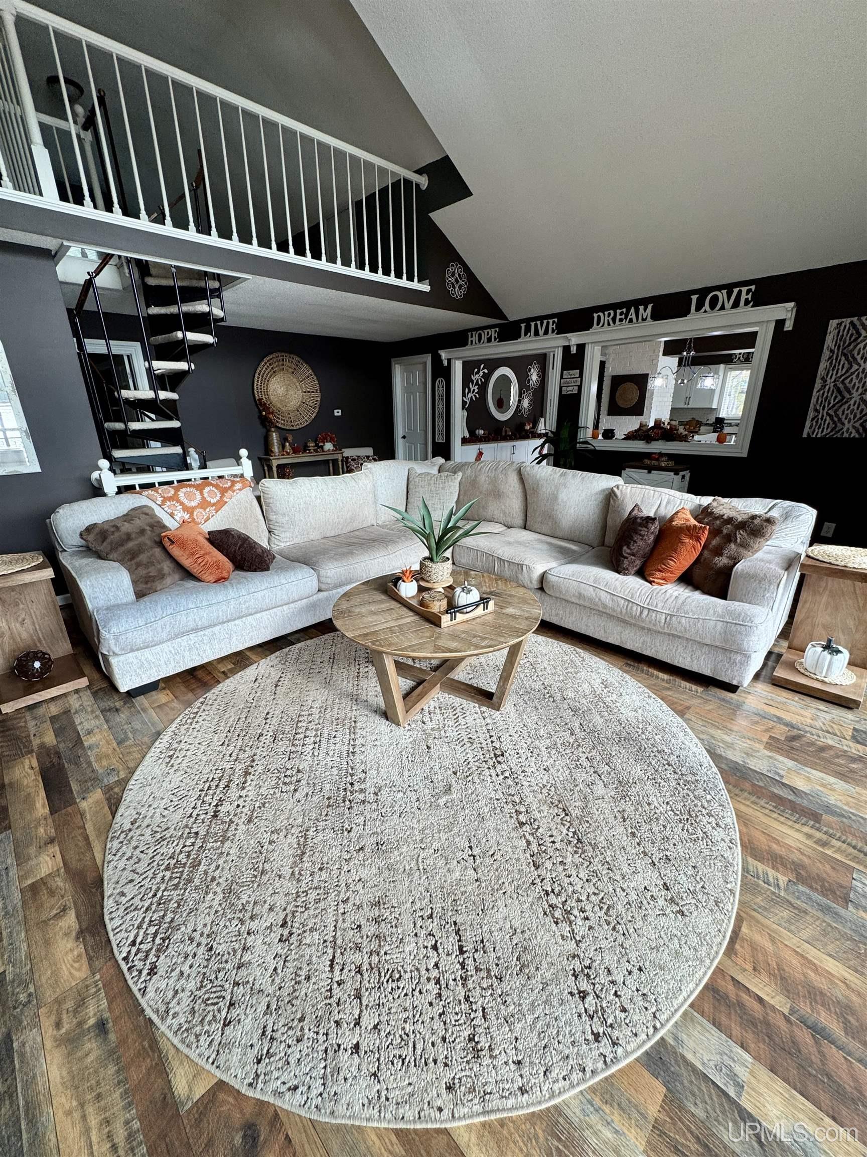MLS 50201665 Large photo number 8 