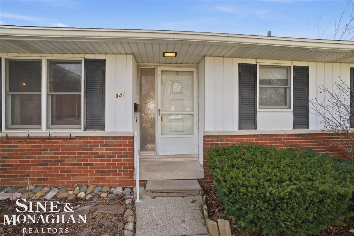 841 S 12th Street, Saint Clair, MI, 48079