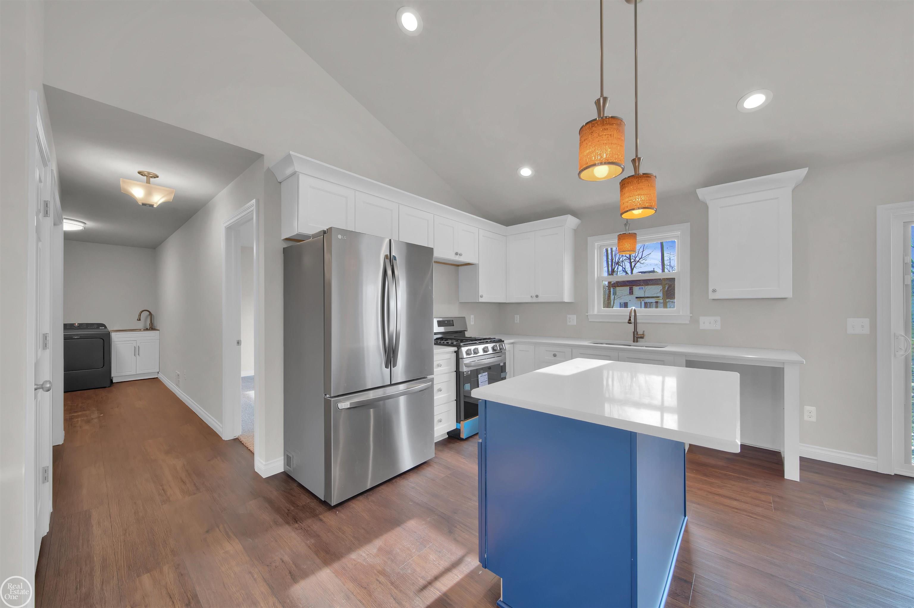 211 N Carney Road photo 4