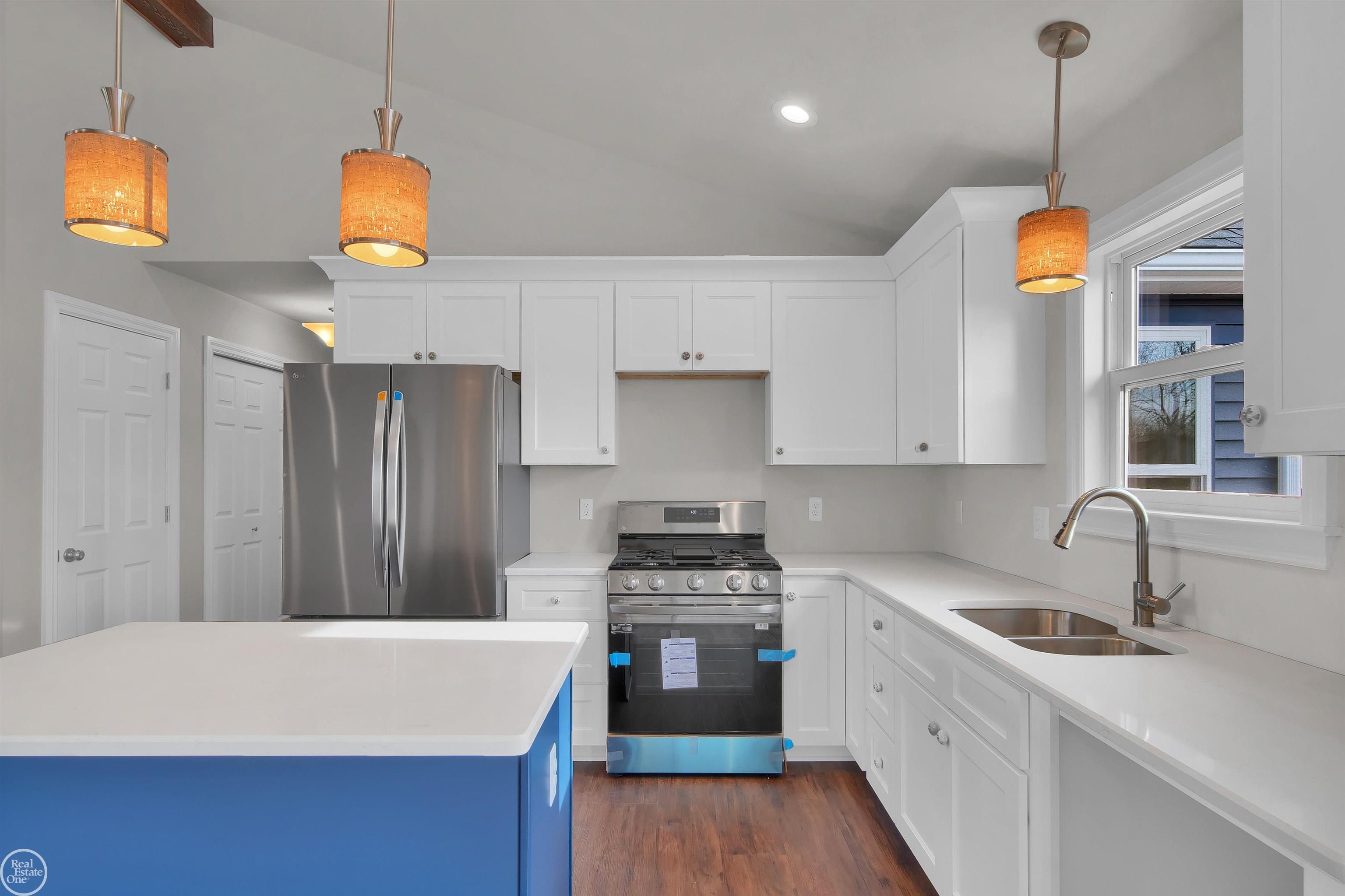 211 N Carney Road photo 5