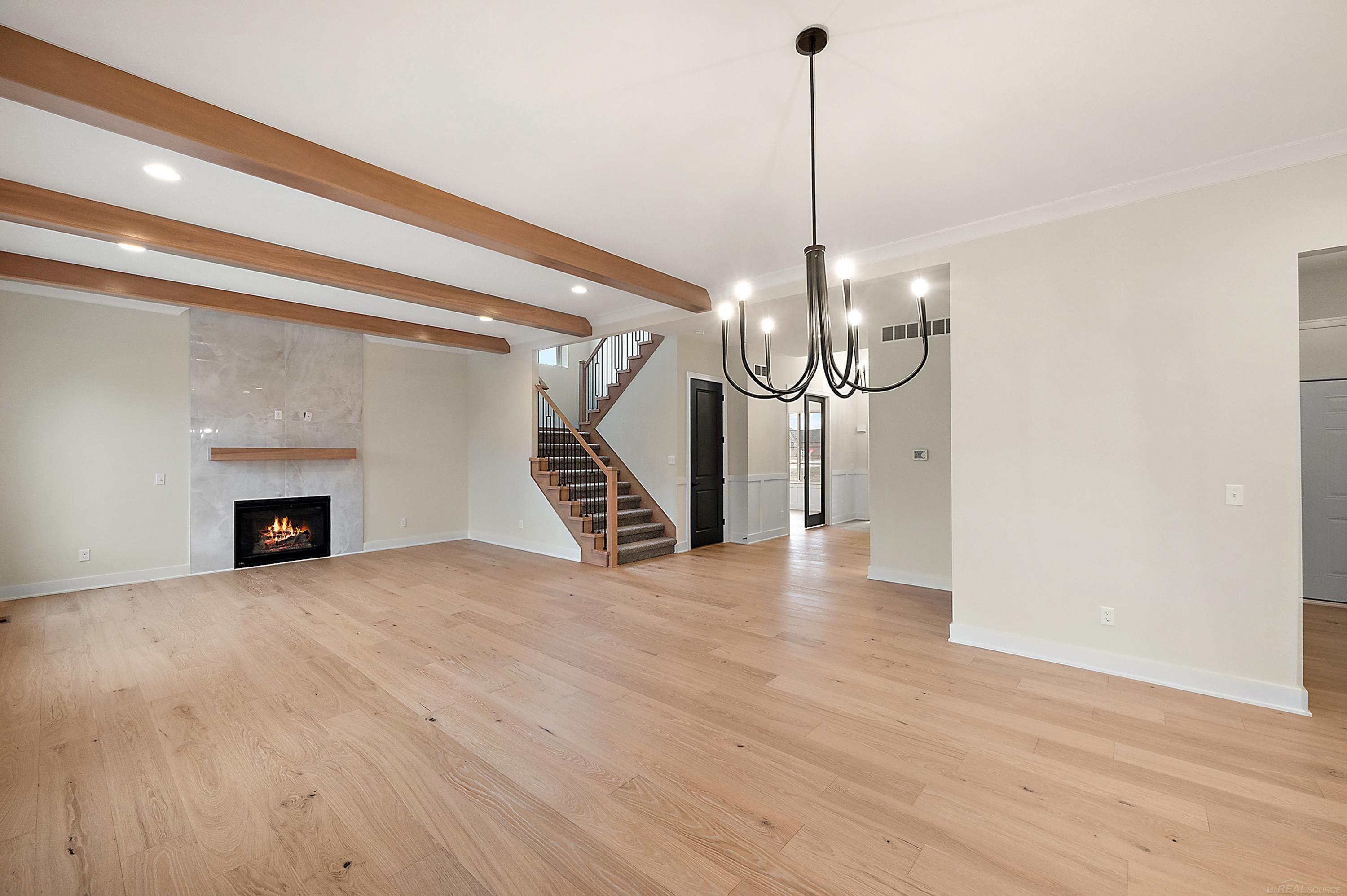 17000 Pienza Drive, Macomb, MI, 48042