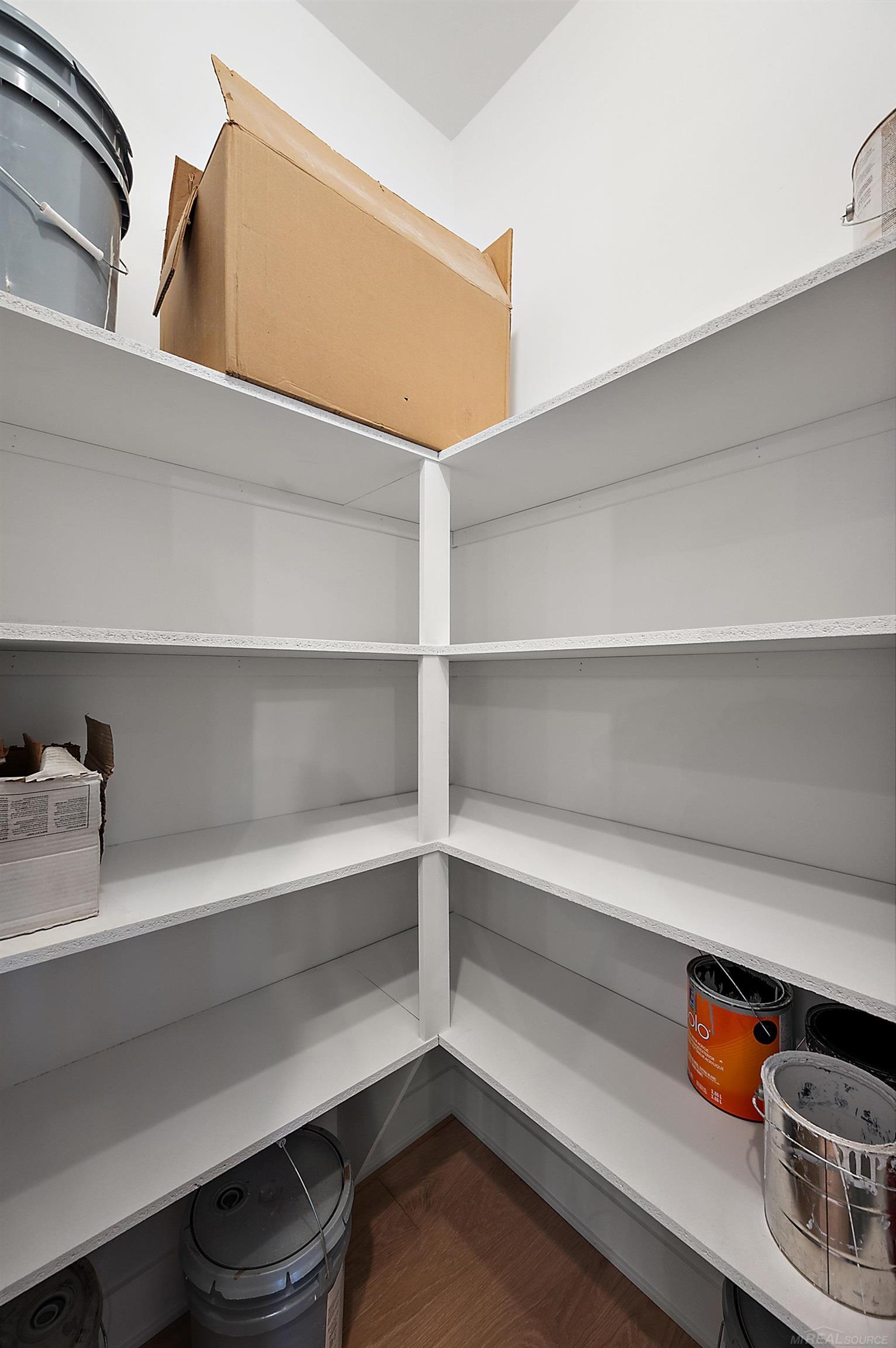 17000 Pienza Drive, Macomb, MI, 48042