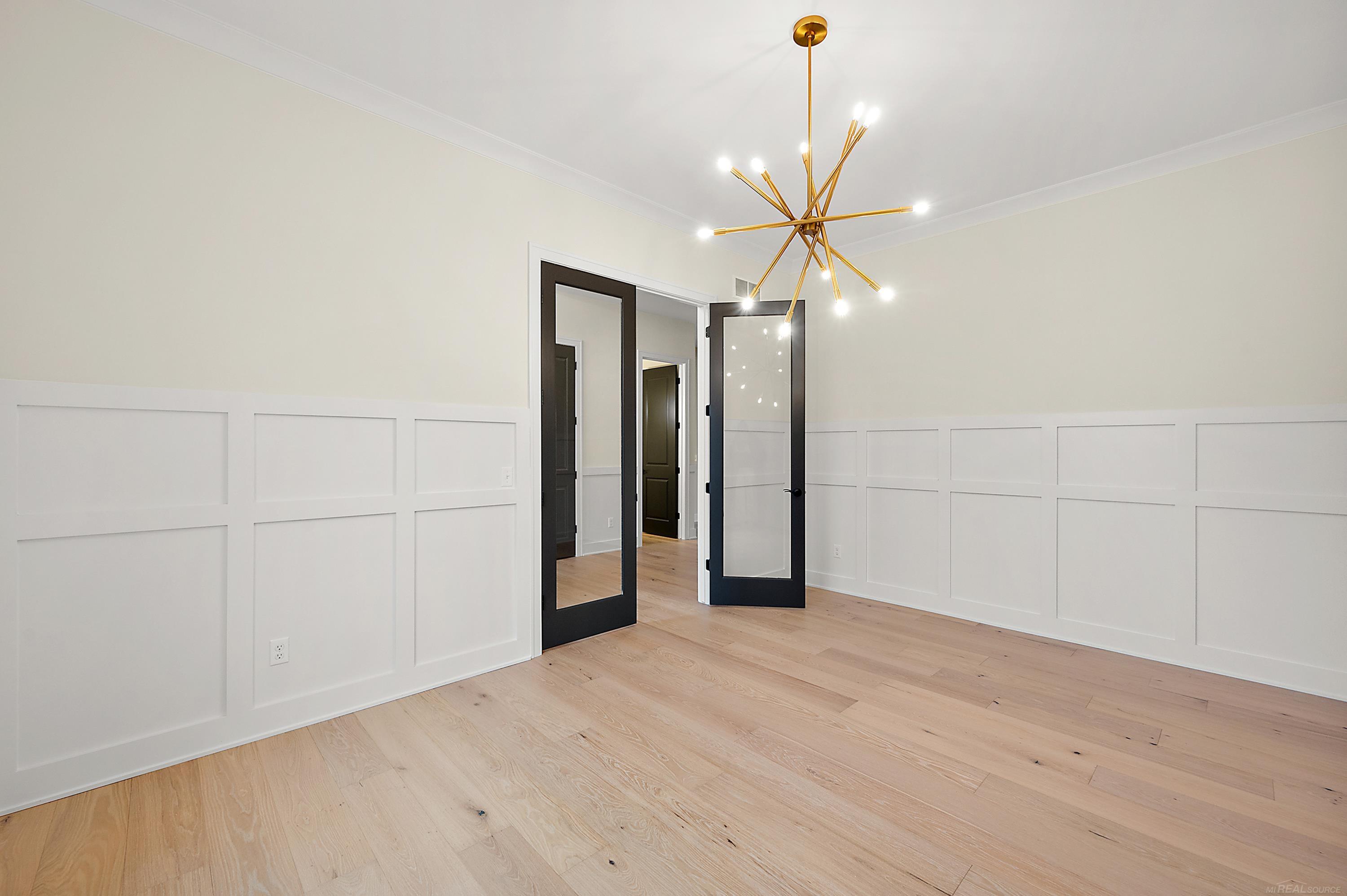 17000 Pienza Drive, Macomb, MI, 48042