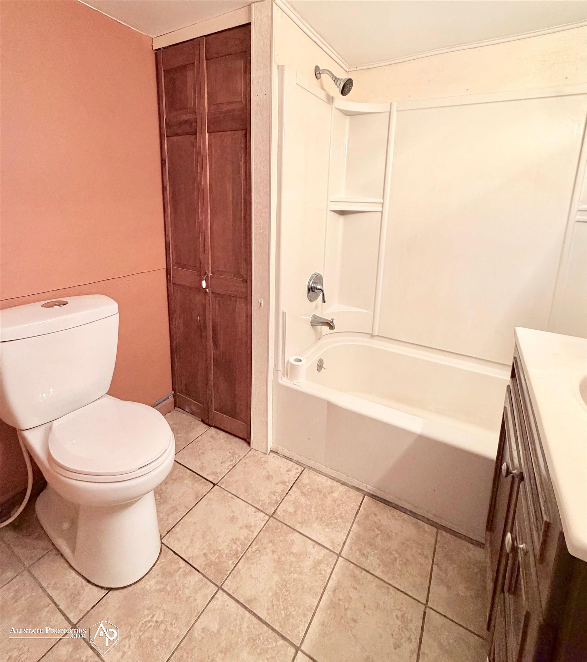 5501 N State Road, Davison, MI, 48423