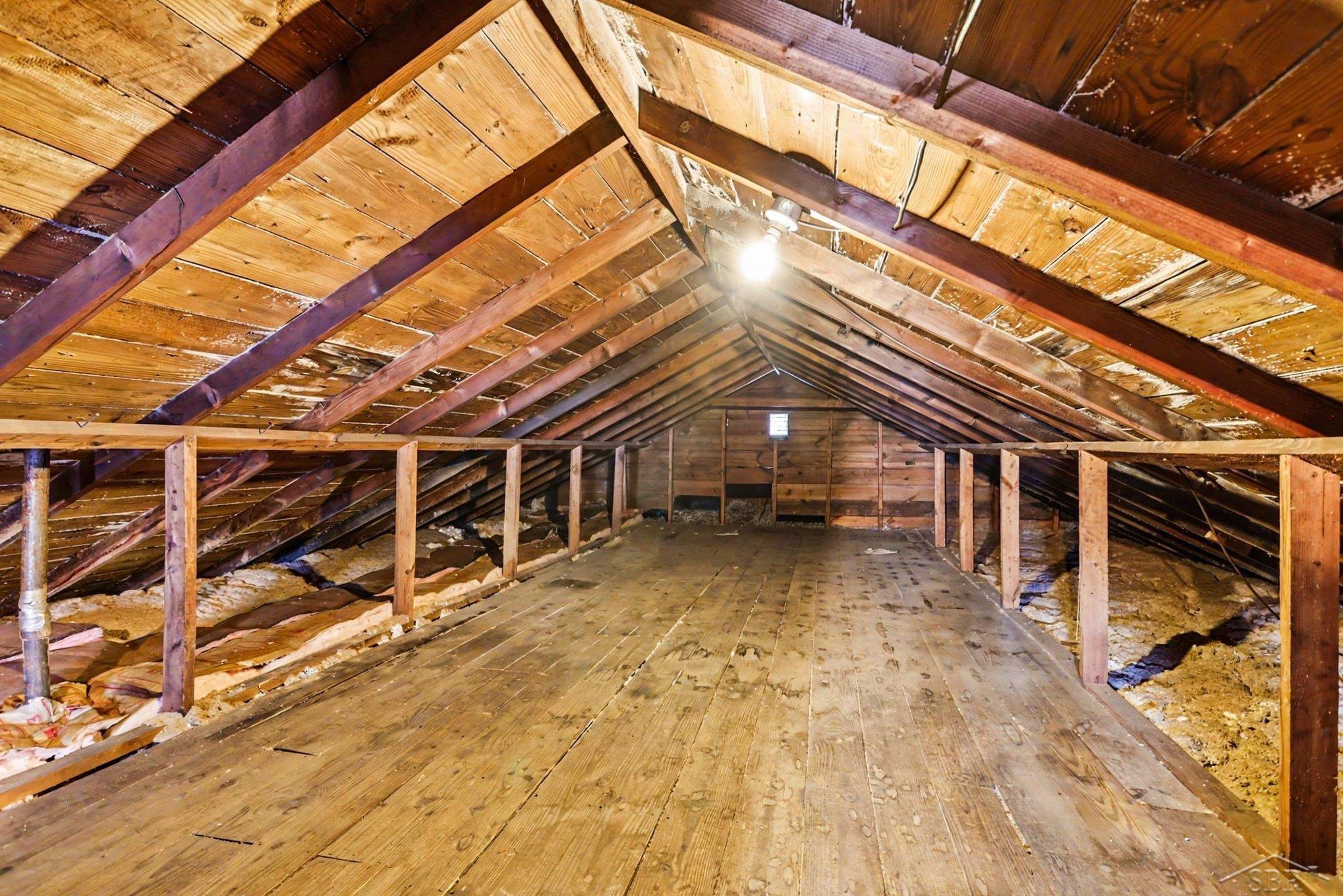 635 E Main Street, Benton Harbor, MI, 49022