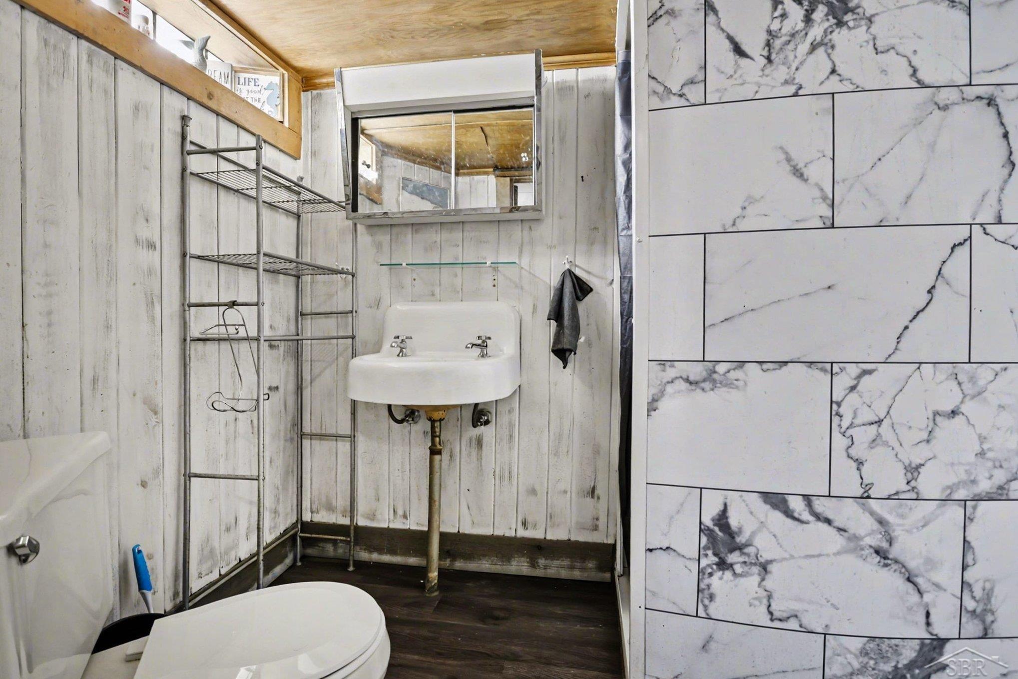 635 E Main Street, Benton Harbor, MI, 49022