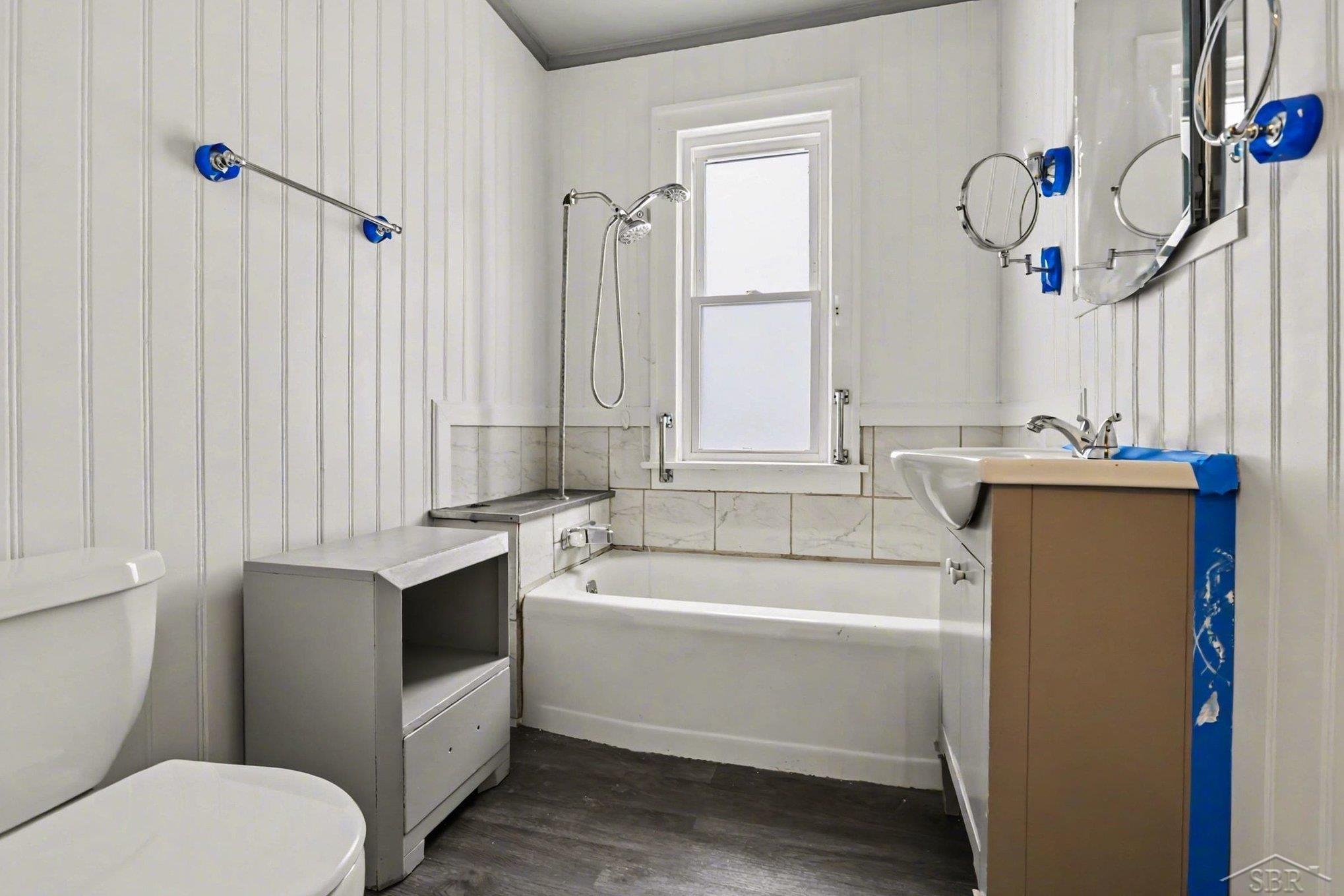 635 E Main Street, Benton Harbor, MI, 49022