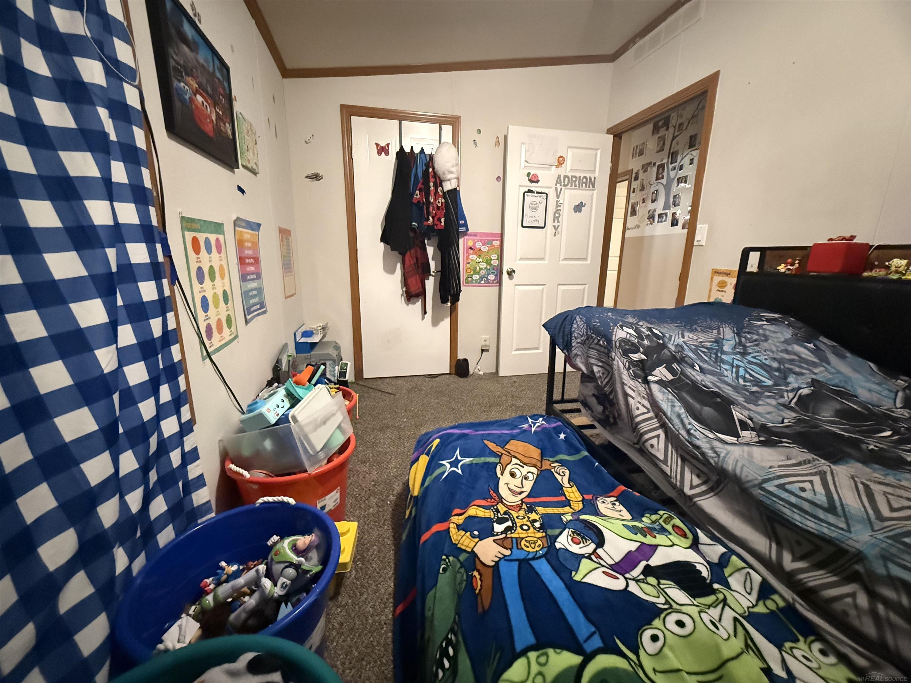 Homes for sale in Clinton Township, MI | 15359 Cartier Dr, Clinton Township, MI 48038 | MLS# 50201797