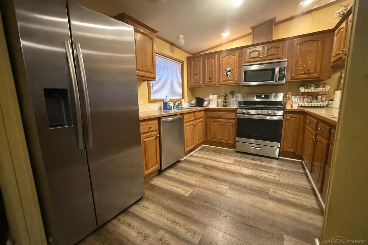 Homes for sale in Clinton Township, MI | 15359 Cartier Dr, Clinton Township, MI 48038 | MLS# 50201797