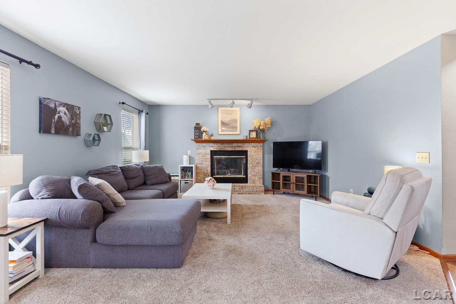 949 Hickory Creek Drive, Temperance, MI, 48182