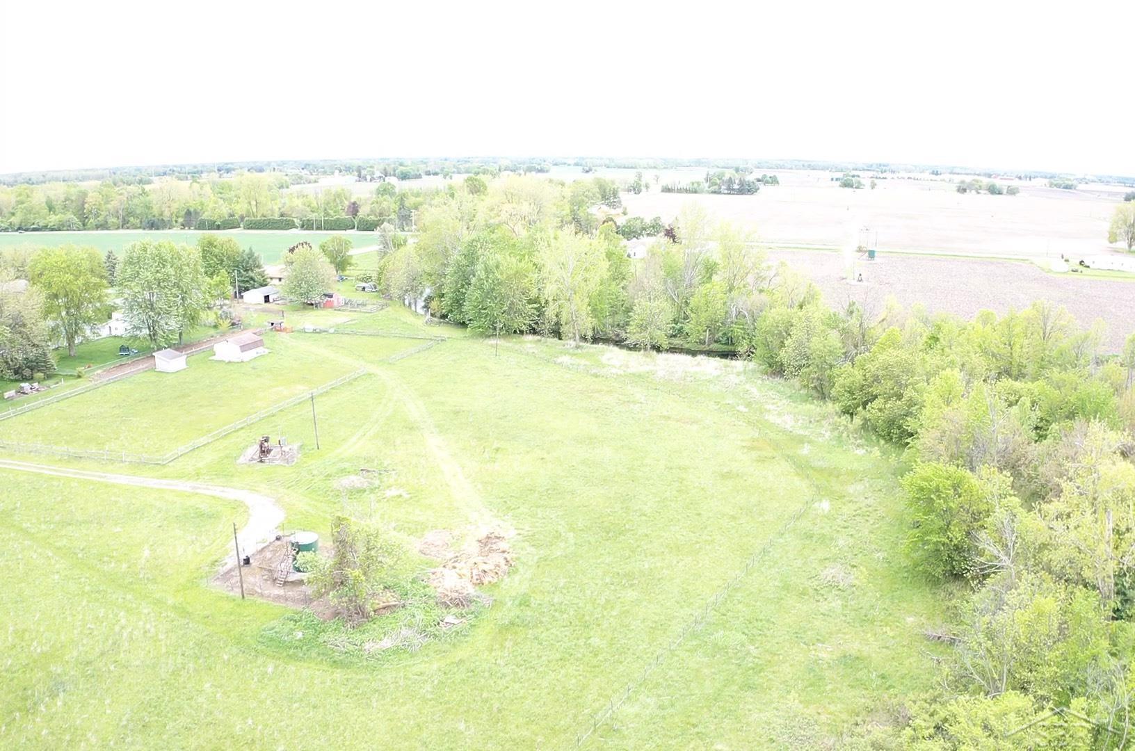 2430 S 4 Mile Road, Kawkawlin, MI, 48631