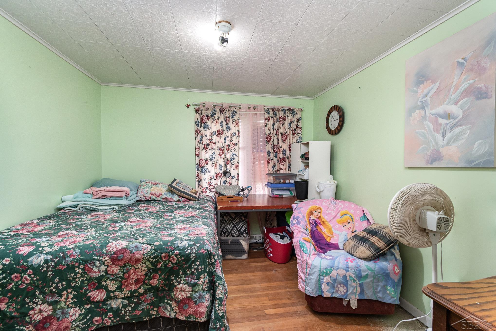 2430 S 4 Mile Road, Kawkawlin, MI, 48631