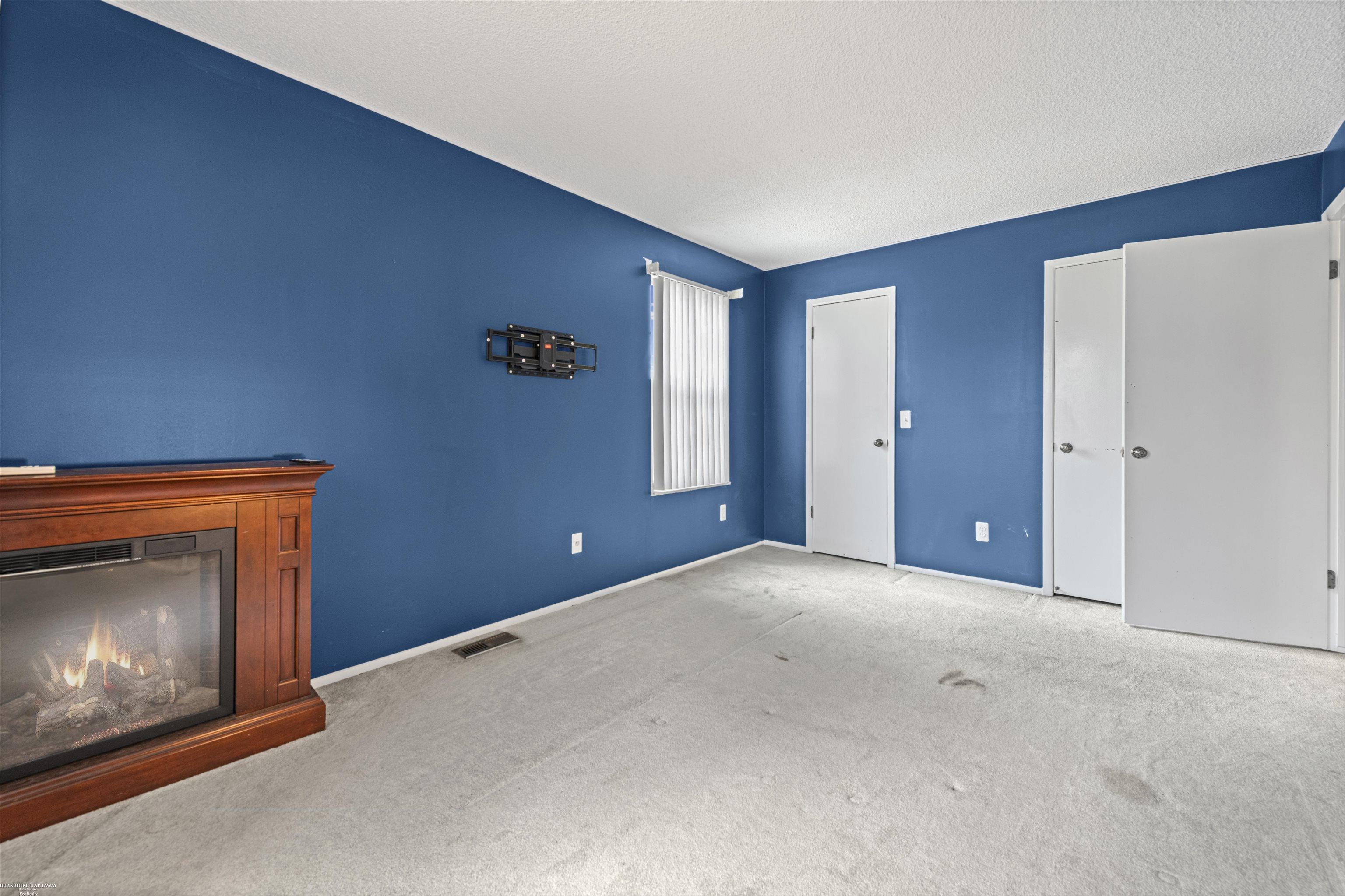 24704 Meadow Lane, Harrison Twp, MI, 48045