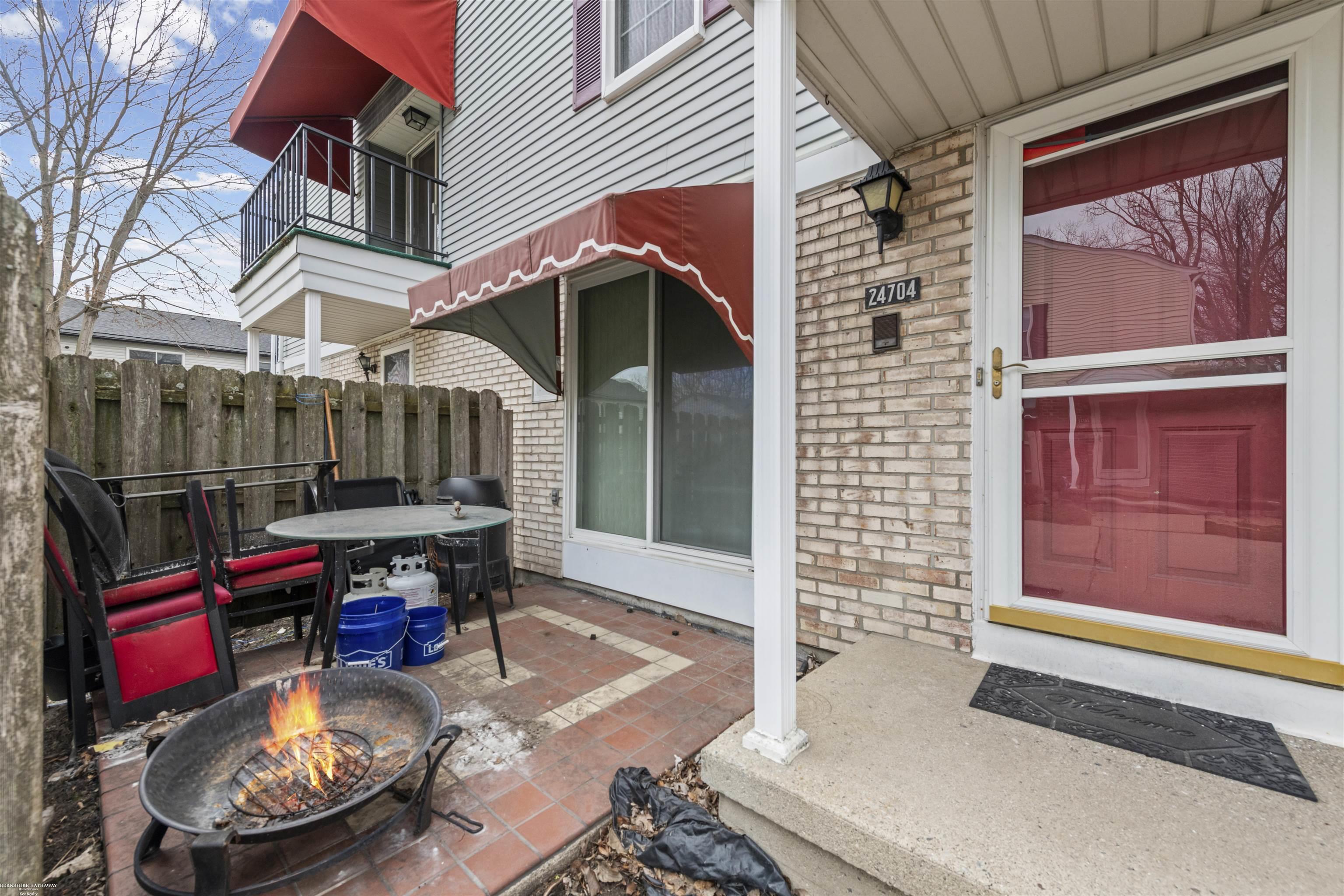 24704 Meadow Lane, Harrison Twp, MI, 48045