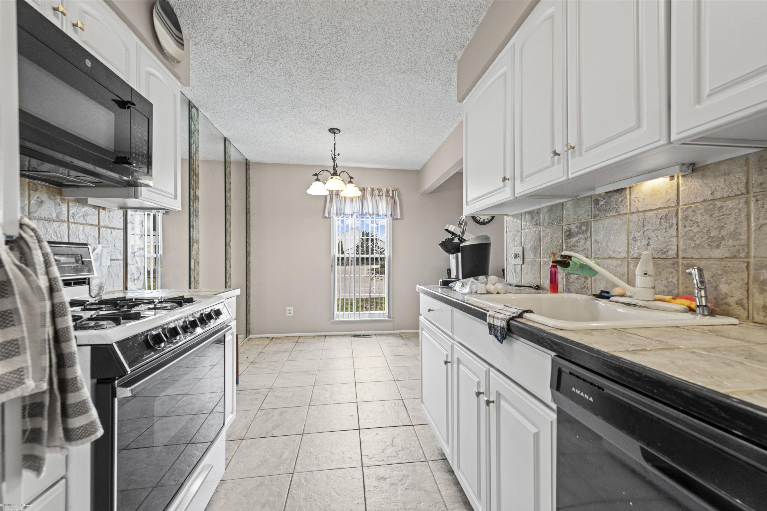 24704 Meadow Lane, Harrison Twp, MI, 48045