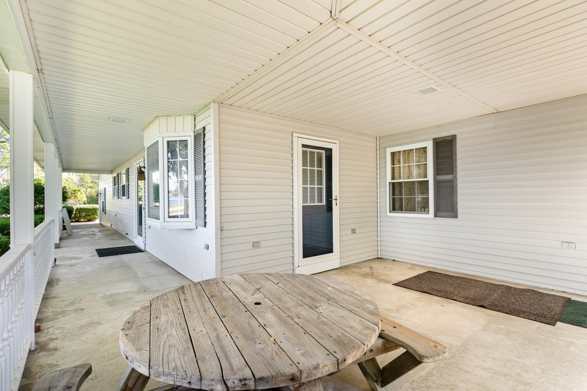 1415 W Nebobish Road, Essexville, MI, 48732