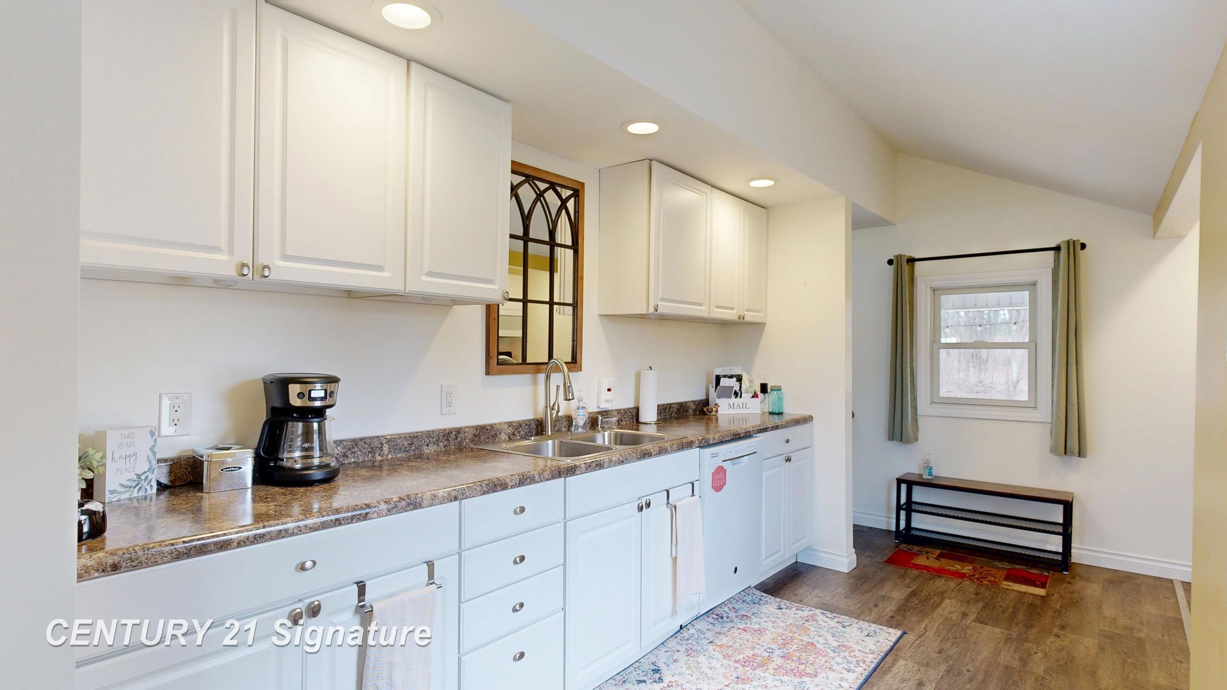 9085 Coldwater Road, Flushing, MI, 48433