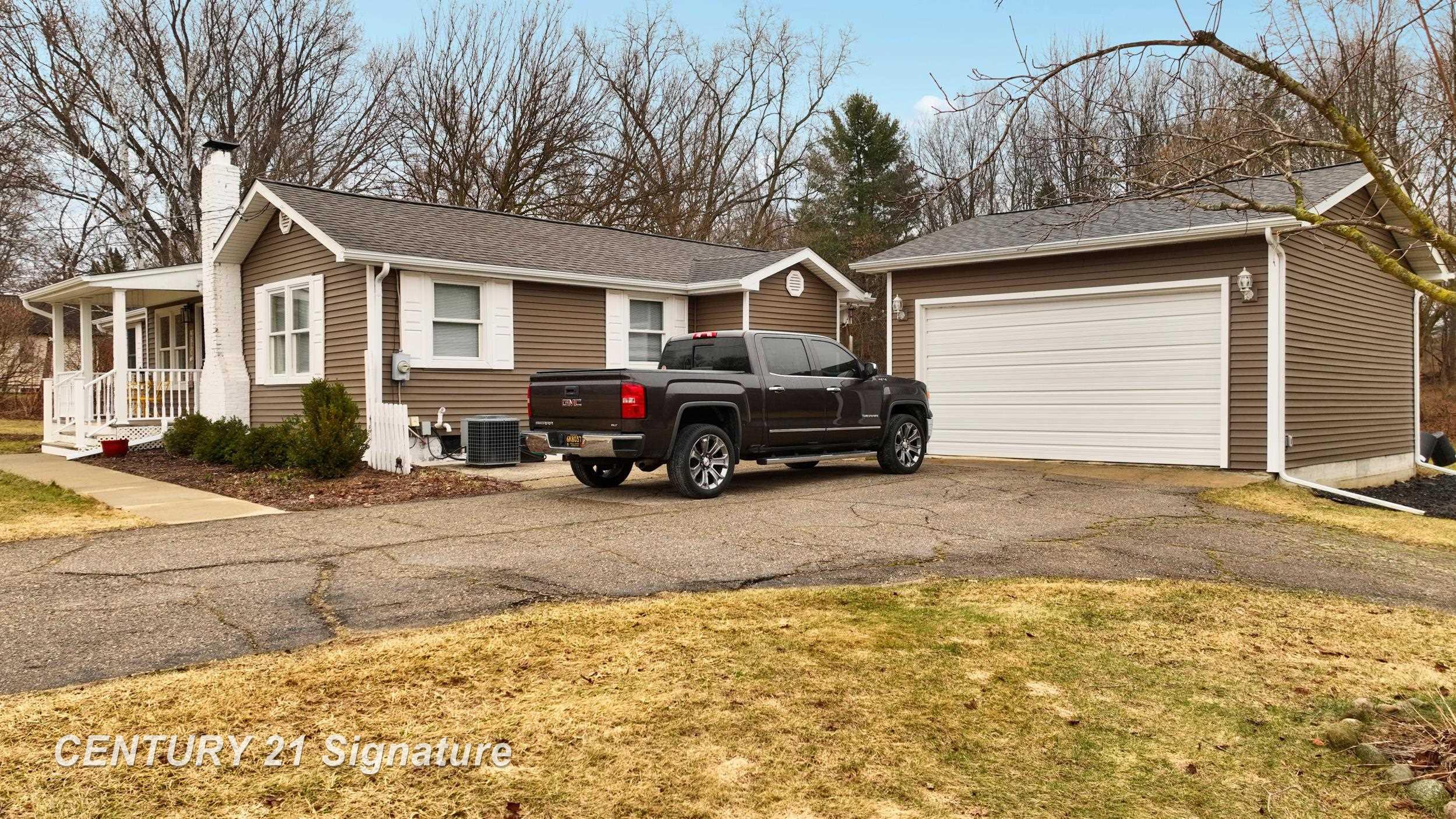 9085 Coldwater Road, Flushing, MI, 48433