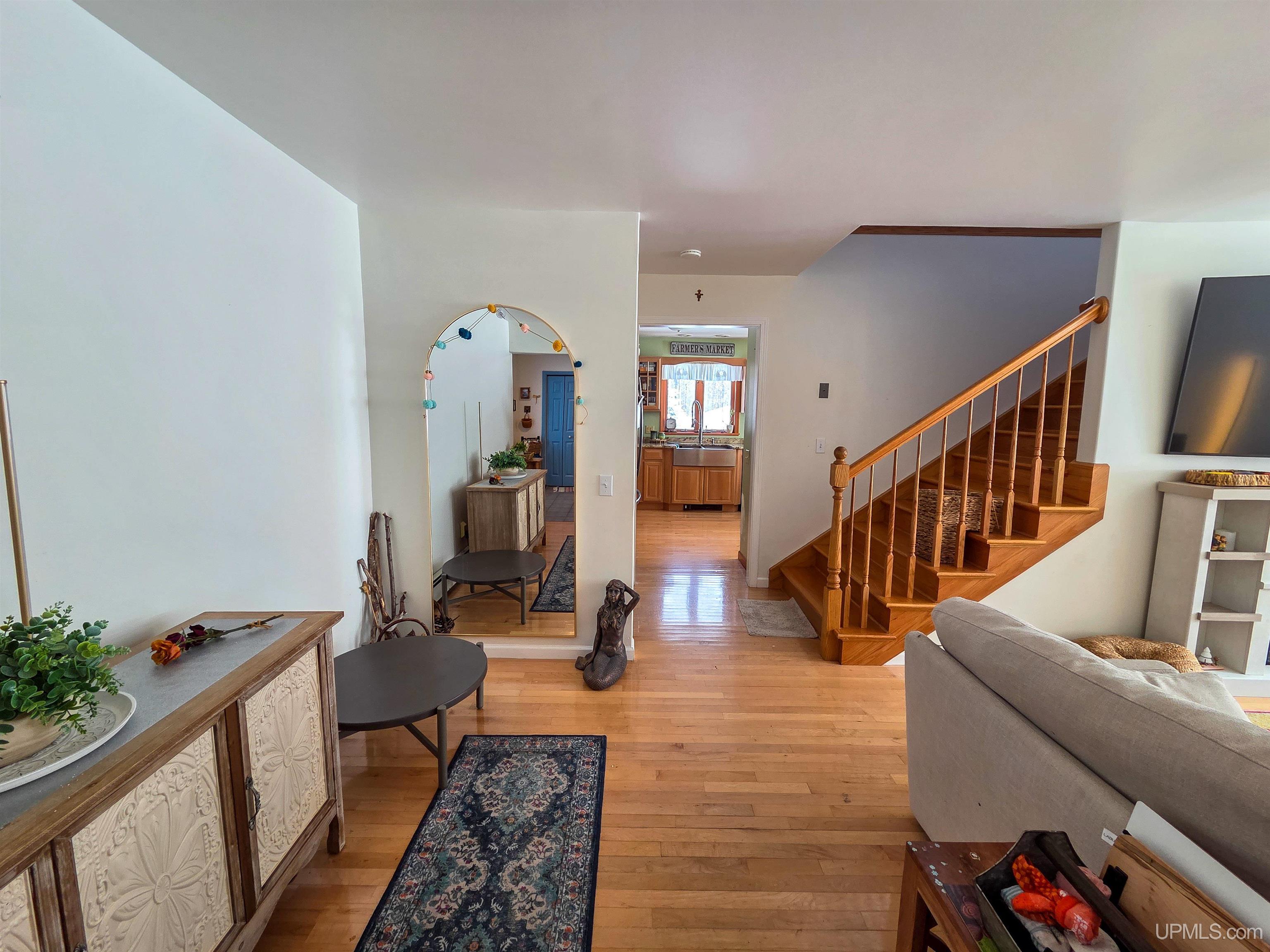 Homes for sale in Munising, MI | E9915 Old Indiantown Rd, Munising, MI 49862 | MLS# 50201851