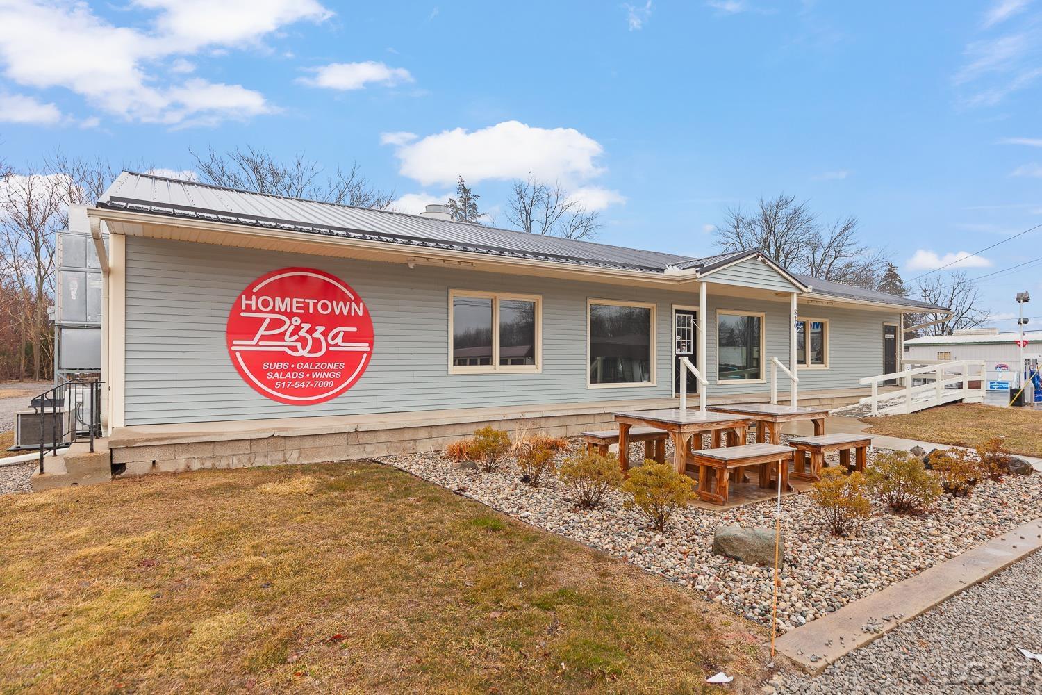 820 Manitou Road, Manitou Beach, MI, 49253