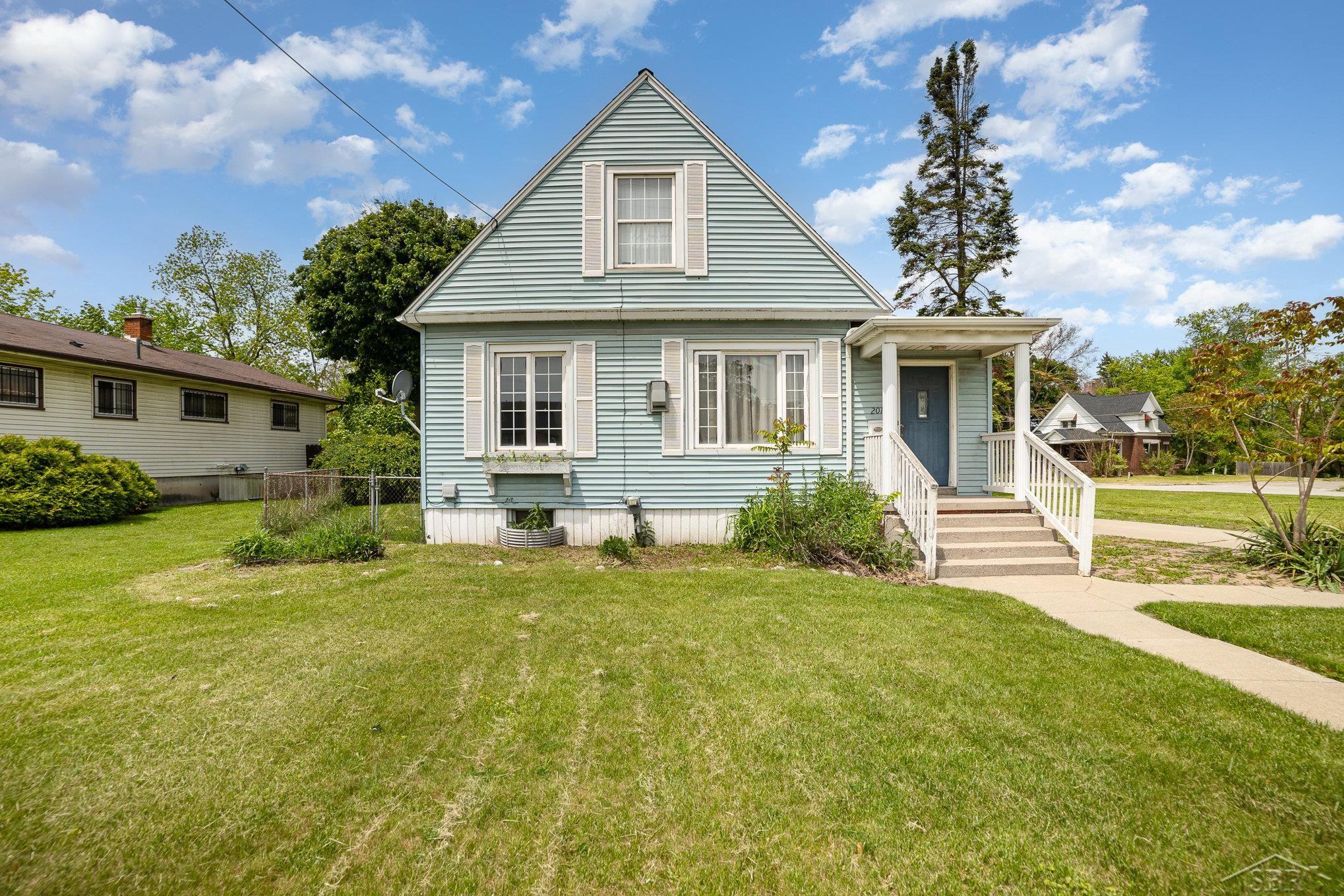 2015 S Washington Street, Saginaw, MI, 48601