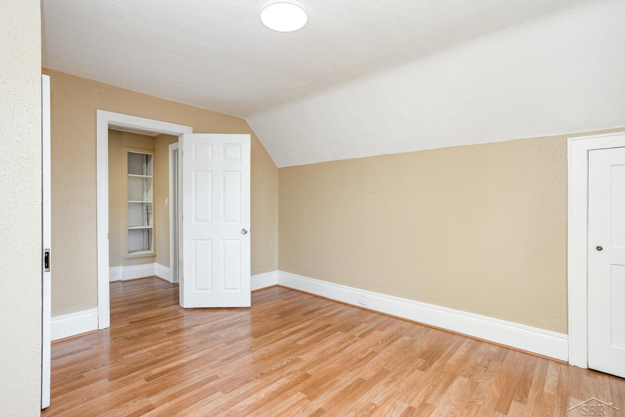 2015 S Washington Street, Saginaw, MI, 48601