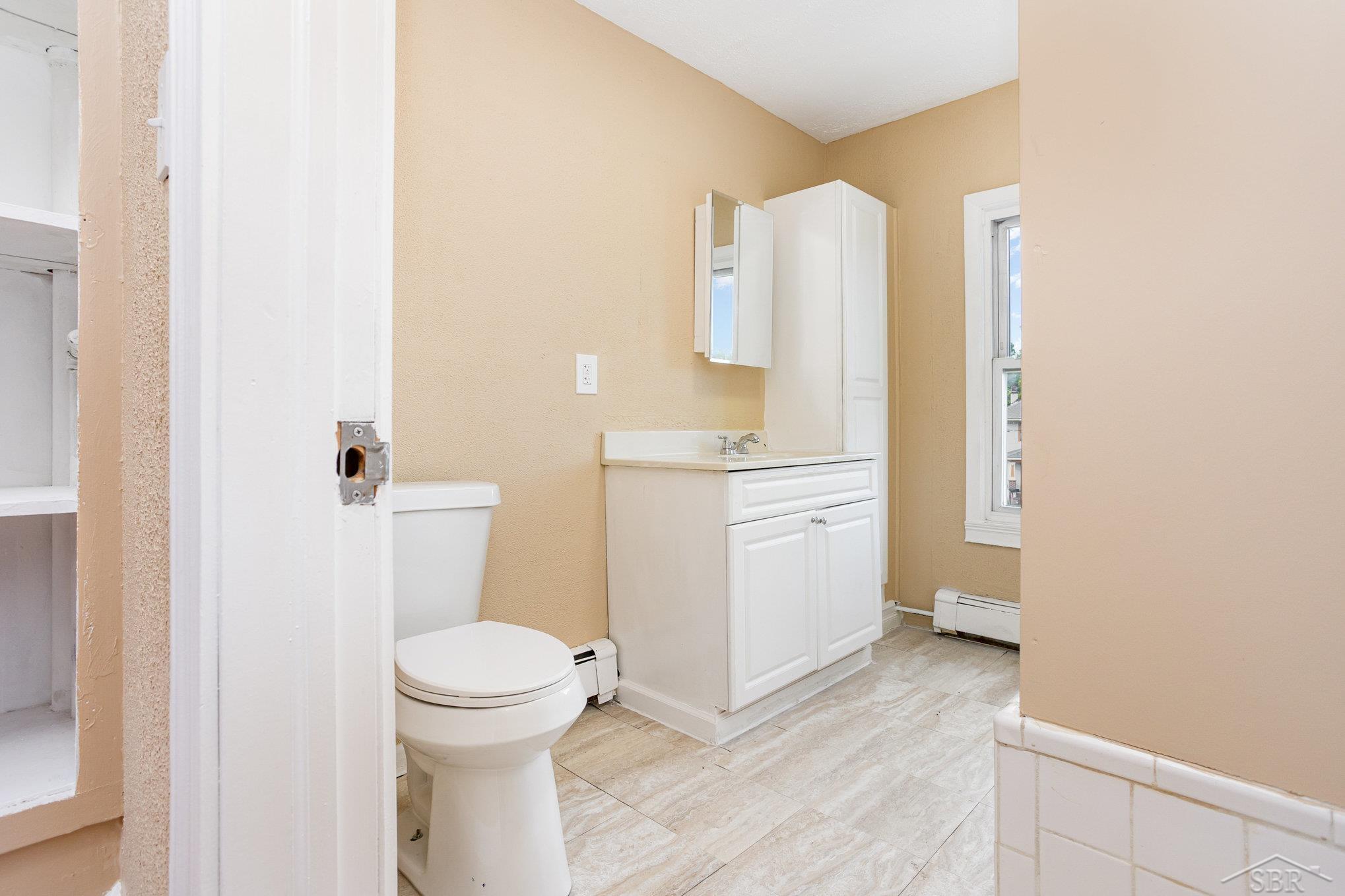 2015 S Washington Street, Saginaw, MI, 48601