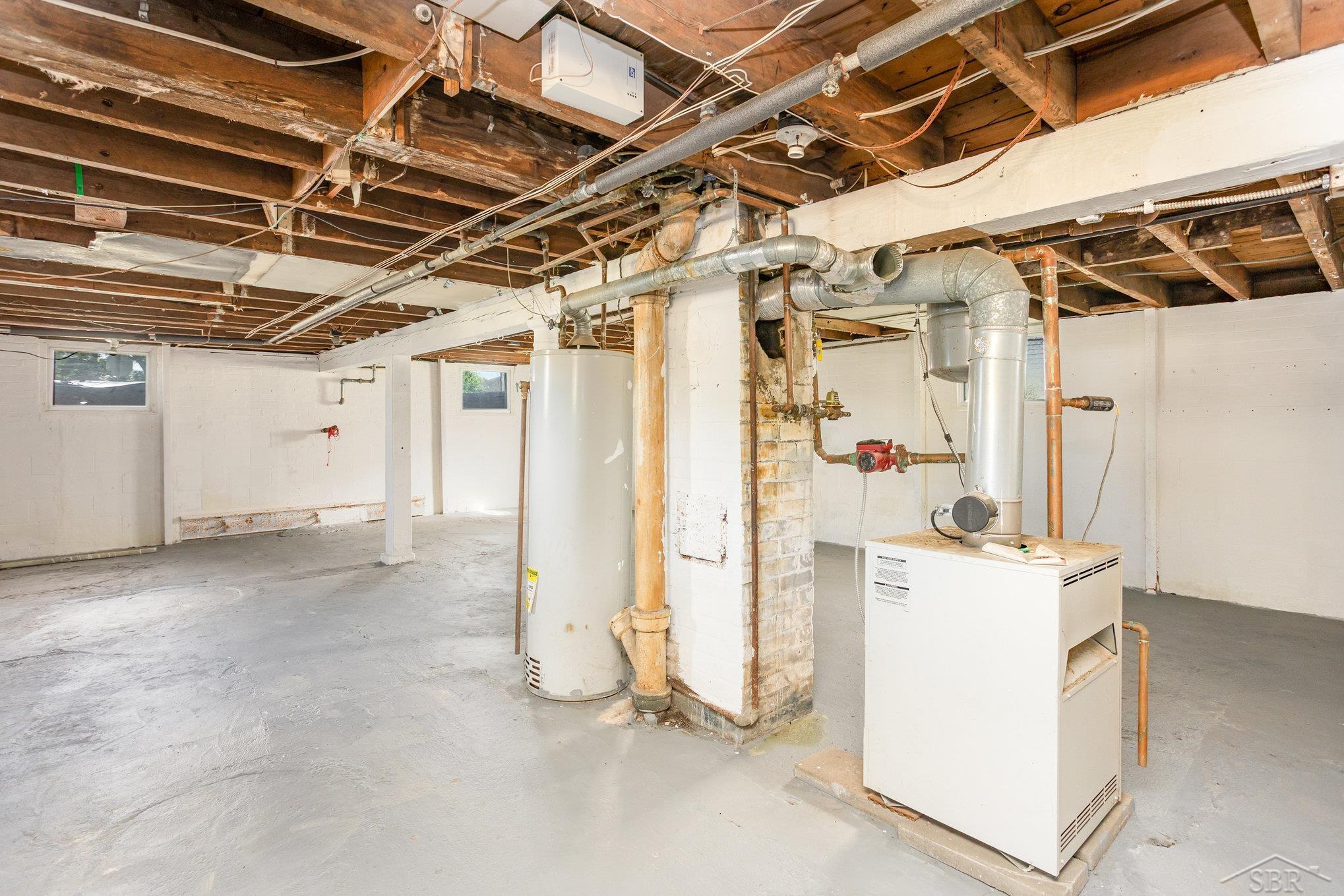 2015 S Washington Street, Saginaw, MI, 48601