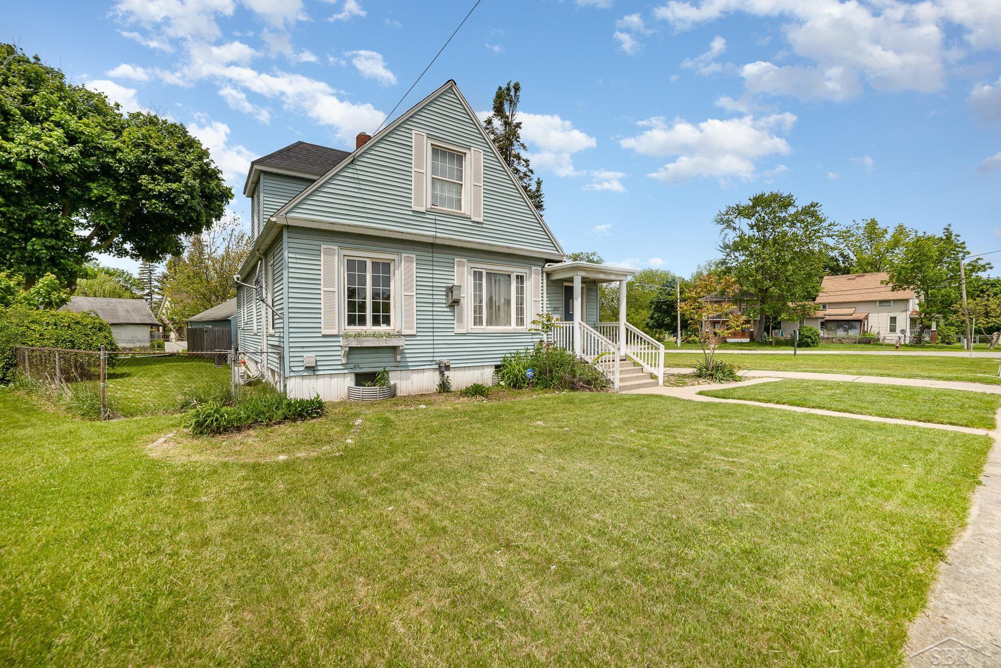 2015 S Washington Street, Saginaw, MI, 48601