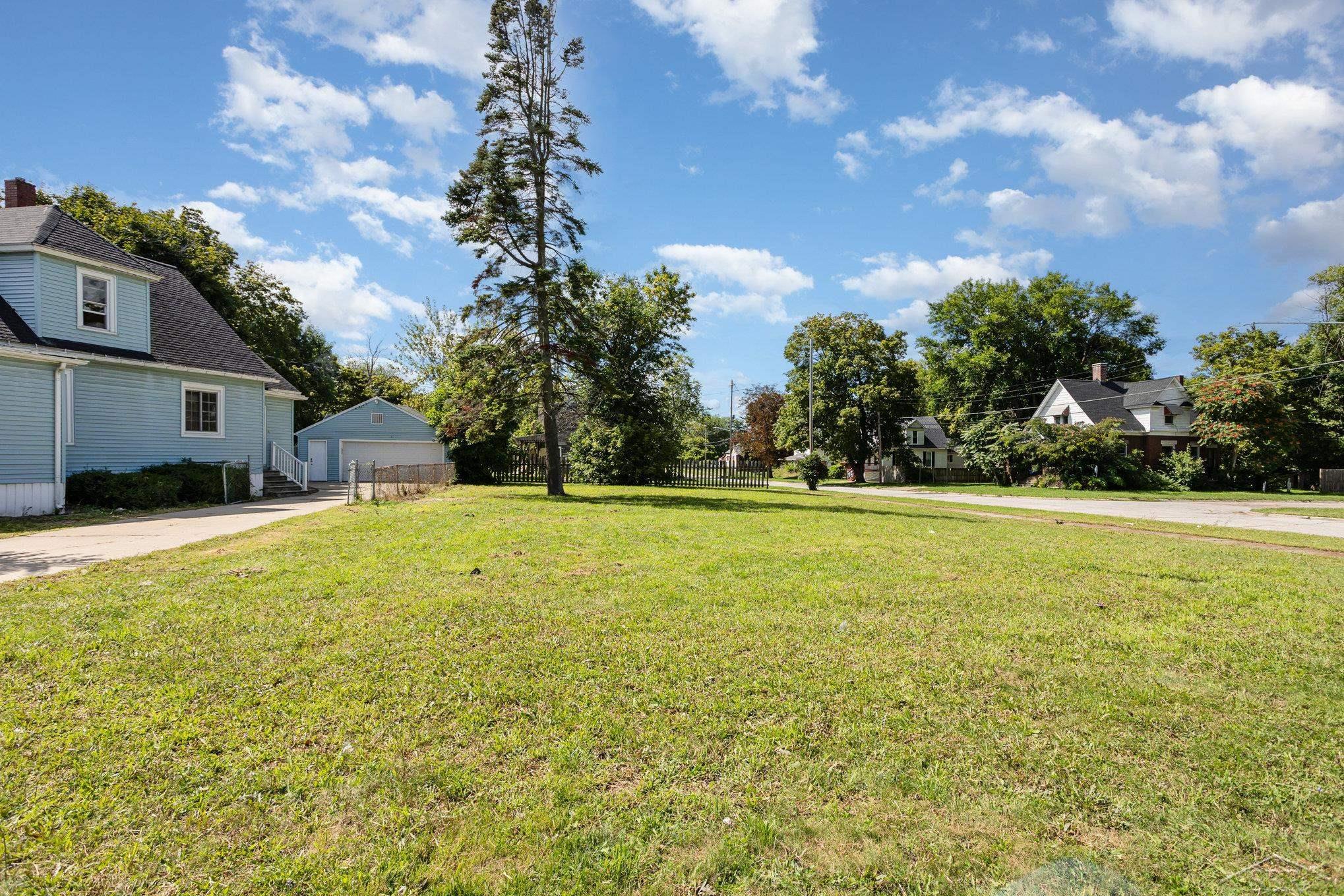 2015 S Washington Street, Saginaw, MI, 48601