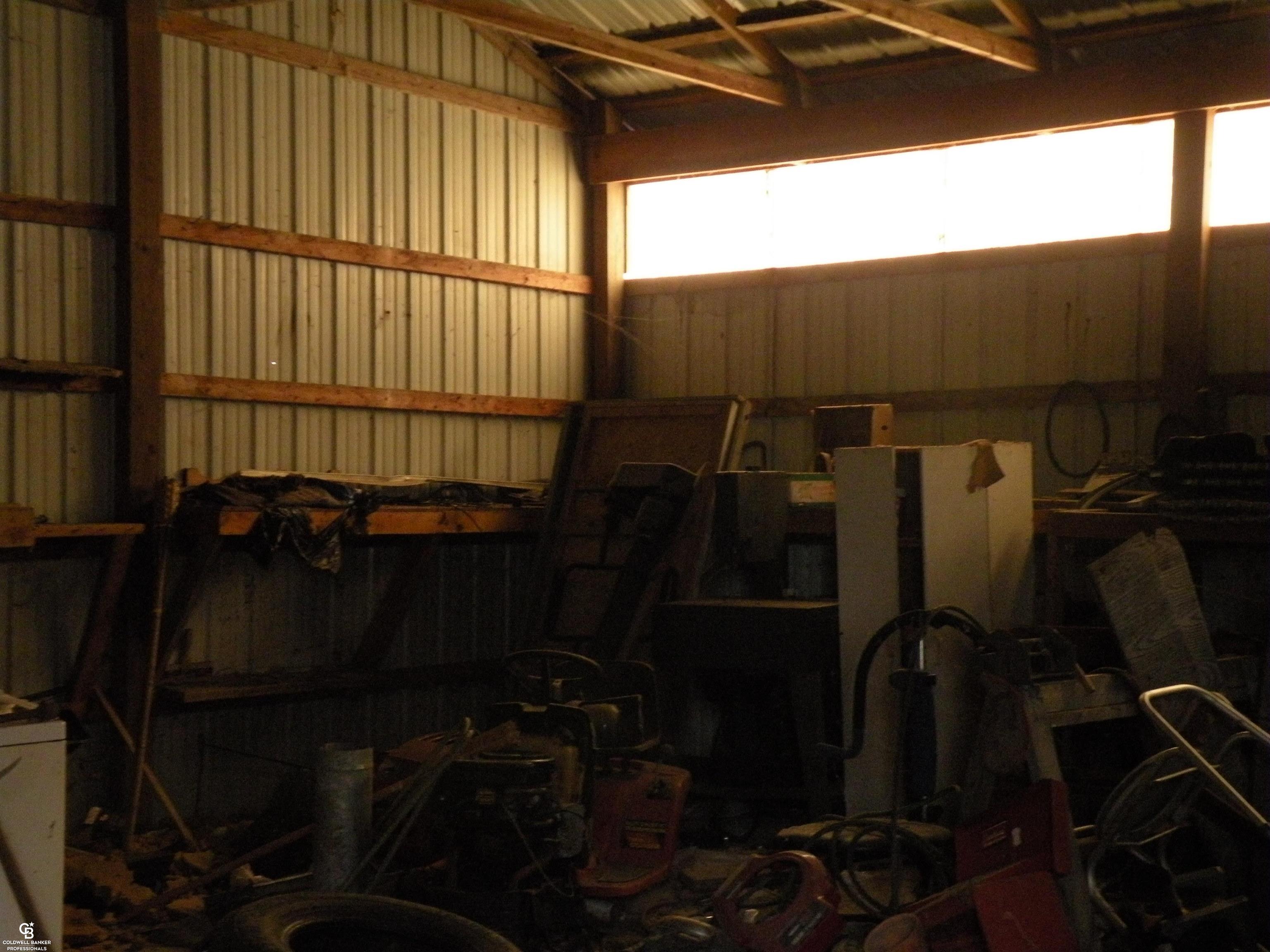 7627 Emmett Road, Yale, MI, 48097