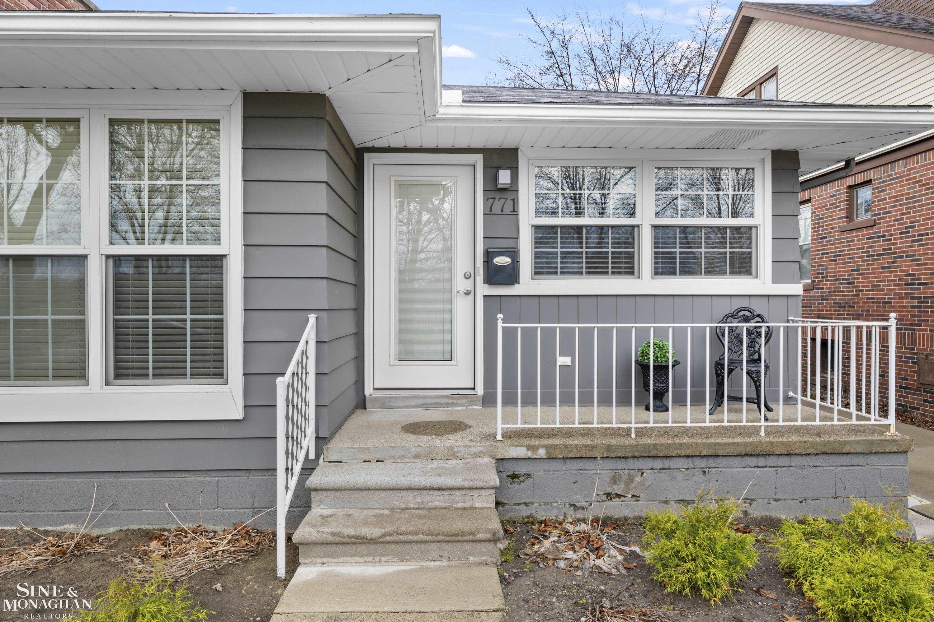 771 Saint Clair Avenue, Grosse Pointe, MI, 48230