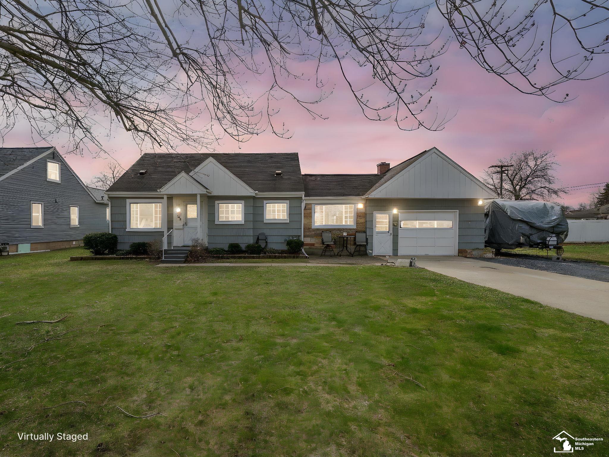 Homes for sale in Dundee, MI | 365 Sidney St, Dundee, MI 48131 | MLS# 50201896