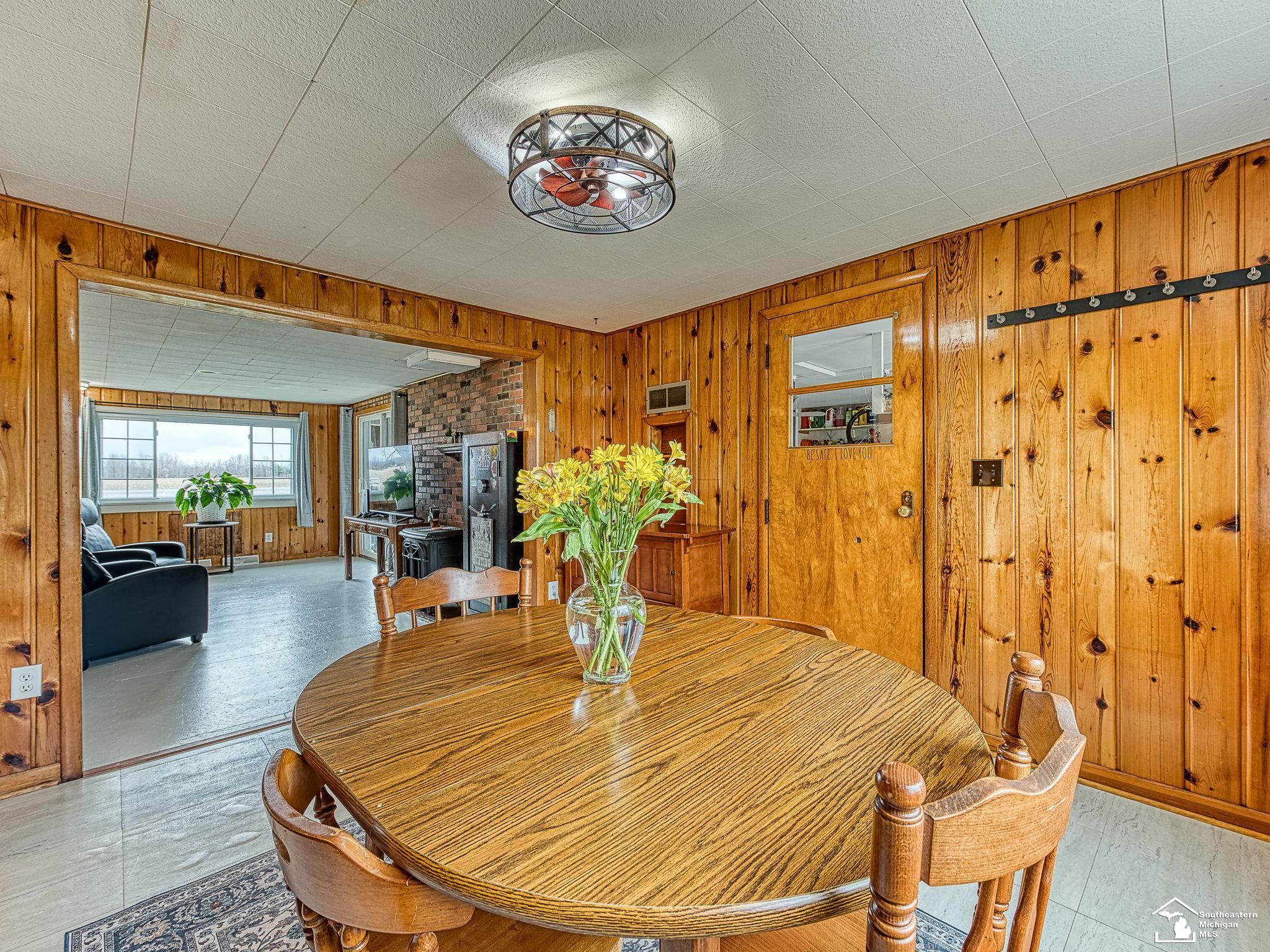 Homes for sale in Dundee, MI | 365 Sidney St, Dundee, MI 48131 | MLS# 50201896