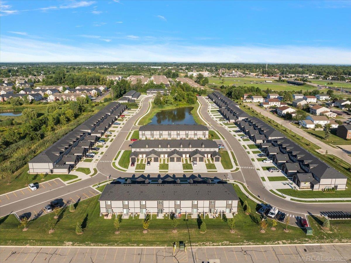 28104 Delano Drive UNIT&nbsp;Bldg 15 UNIT&nbsp;9I, Chesterfield, MI, 48051