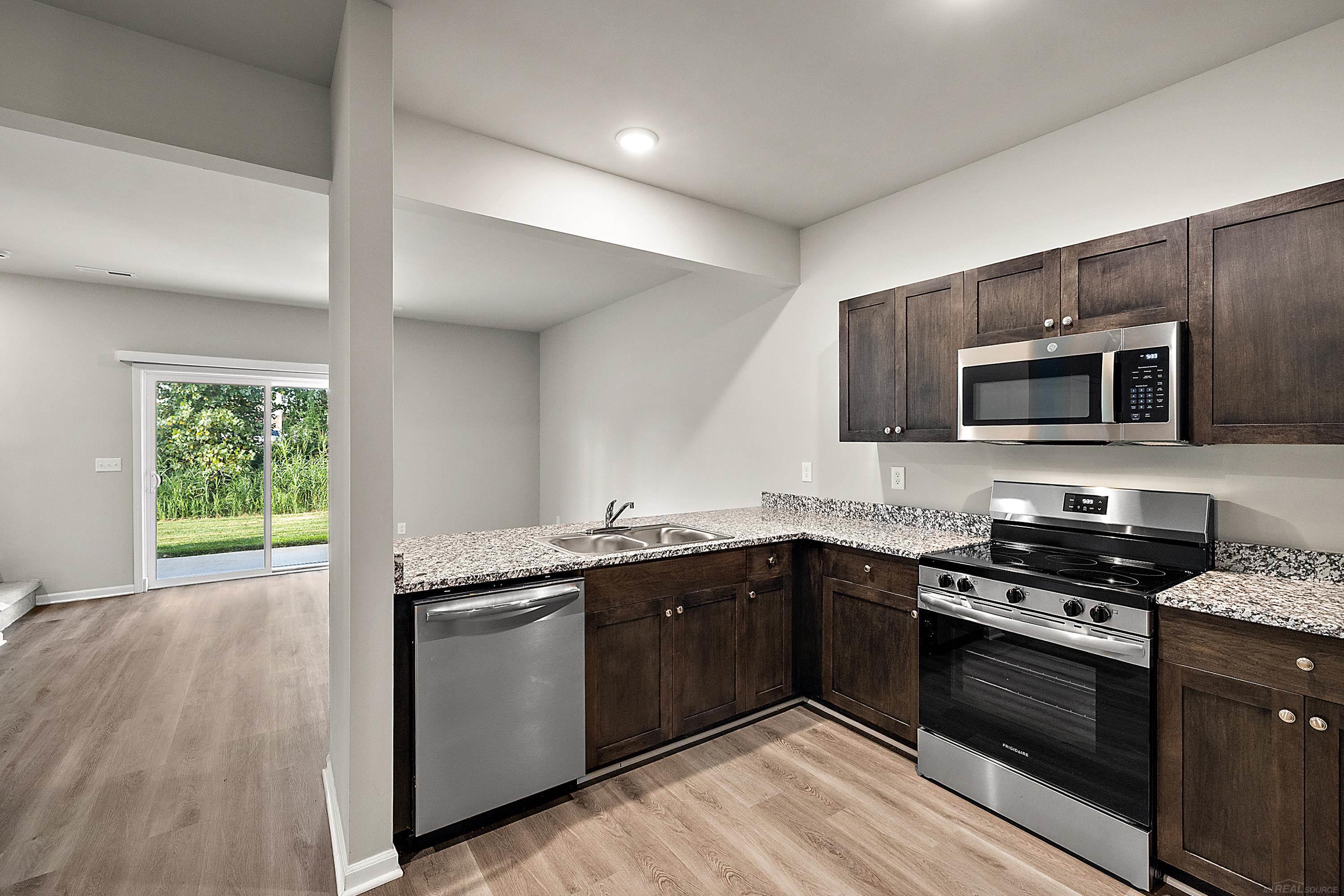 28104 Delano Drive UNIT&nbsp;Bldg 15 UNIT&nbsp;9I, Chesterfield, MI, 48051