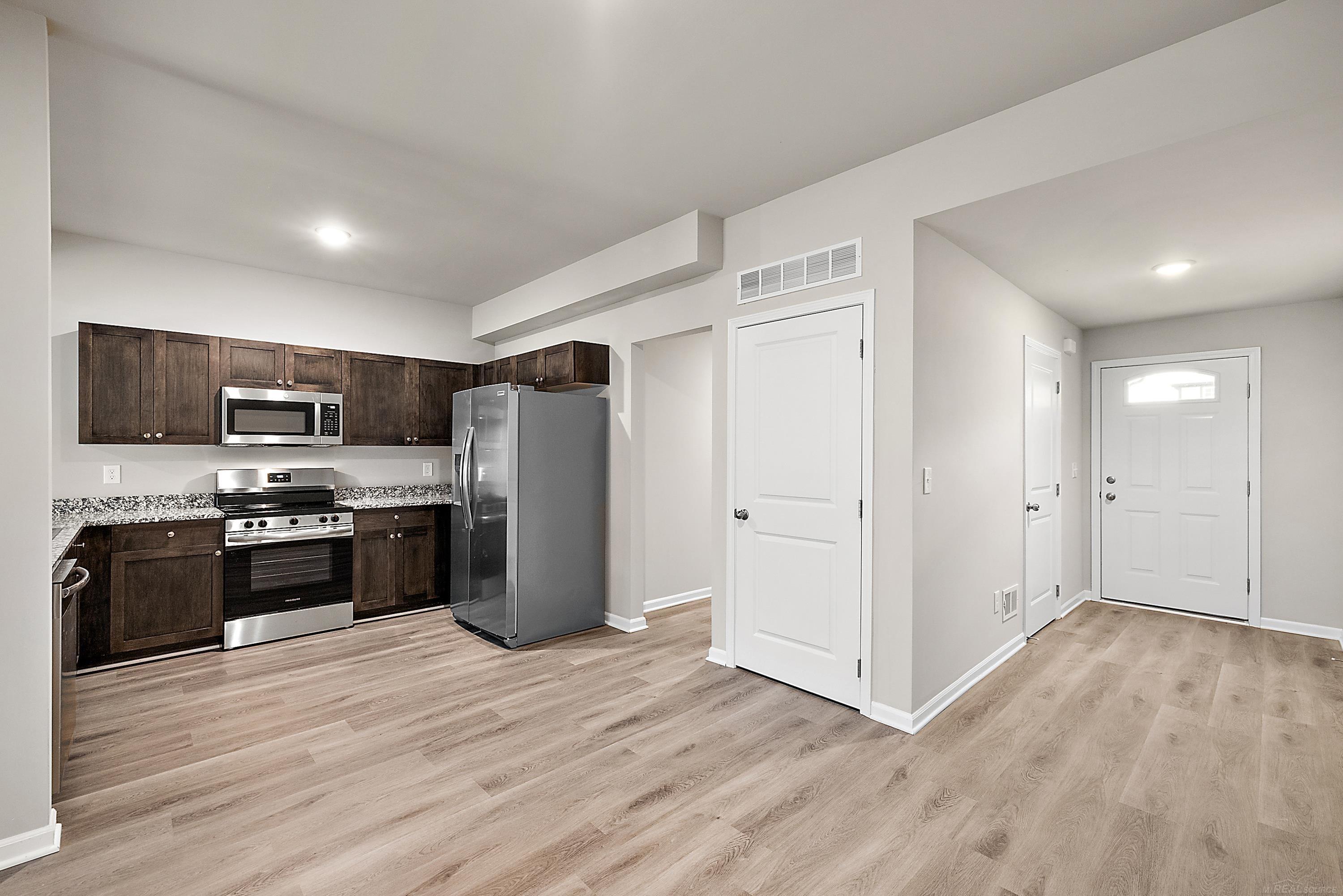 28104 Delano Drive UNIT&nbsp;Bldg 15 UNIT&nbsp;9I, Chesterfield, MI, 48051